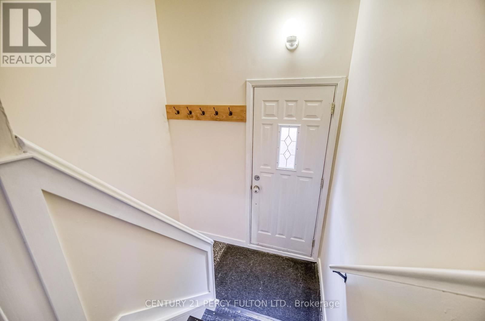 116 BYNG AVENUE Image 29