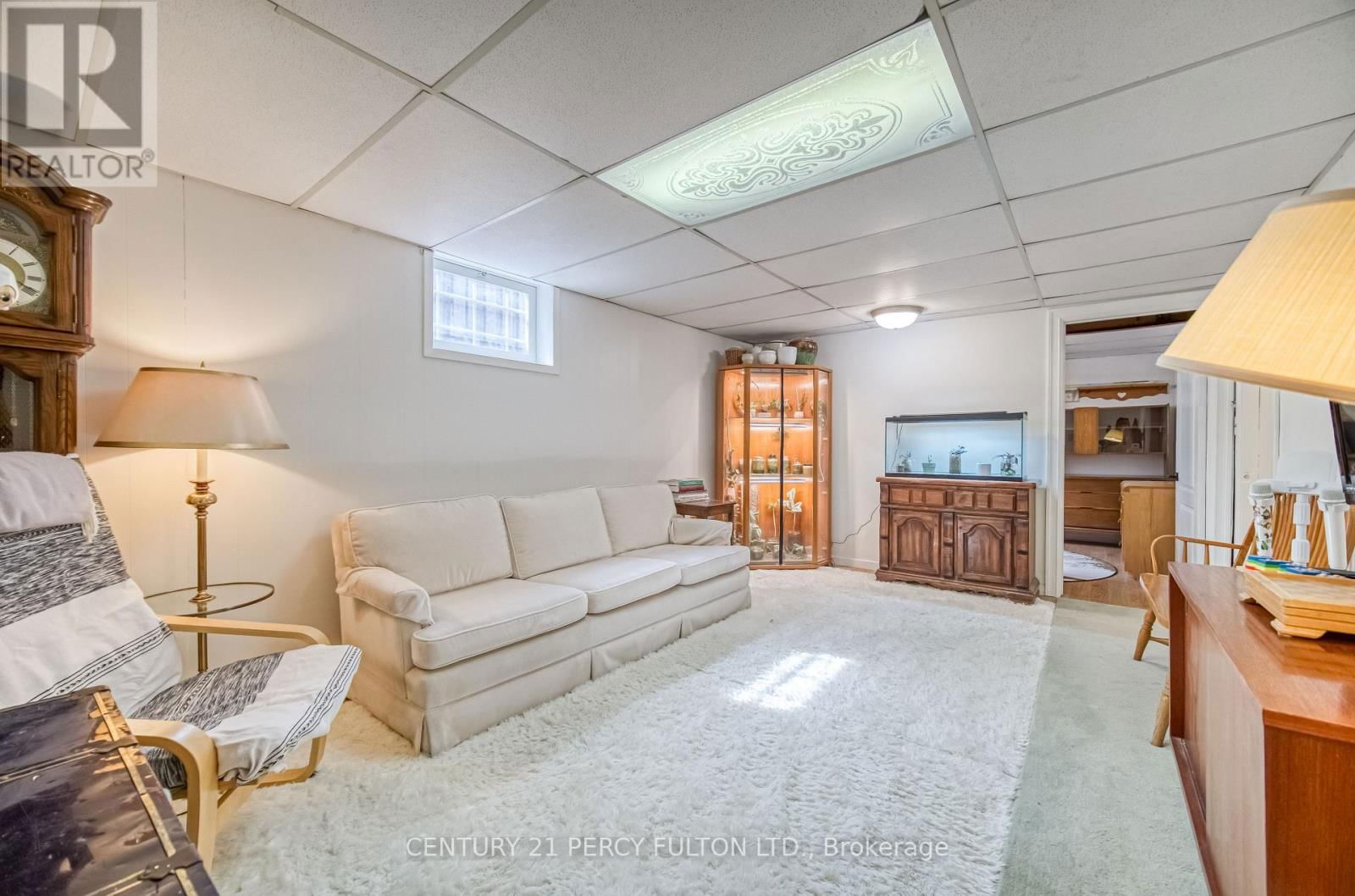 116 BYNG AVENUE Image 32