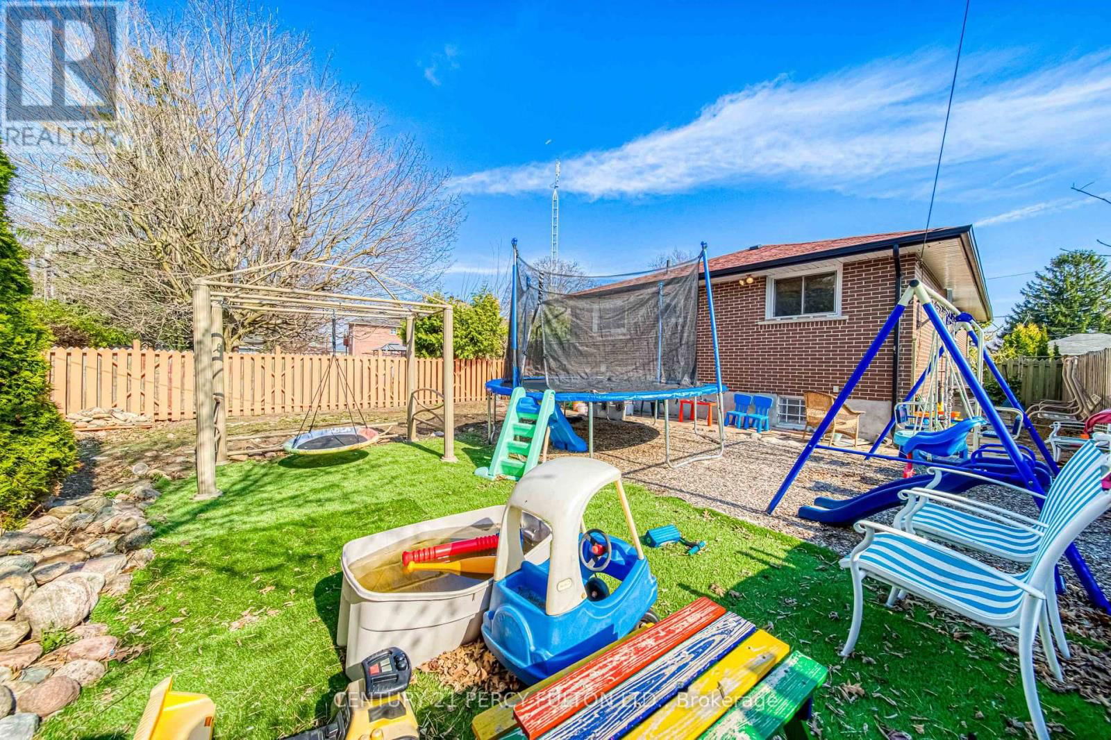 116 BYNG AVENUE Image 42