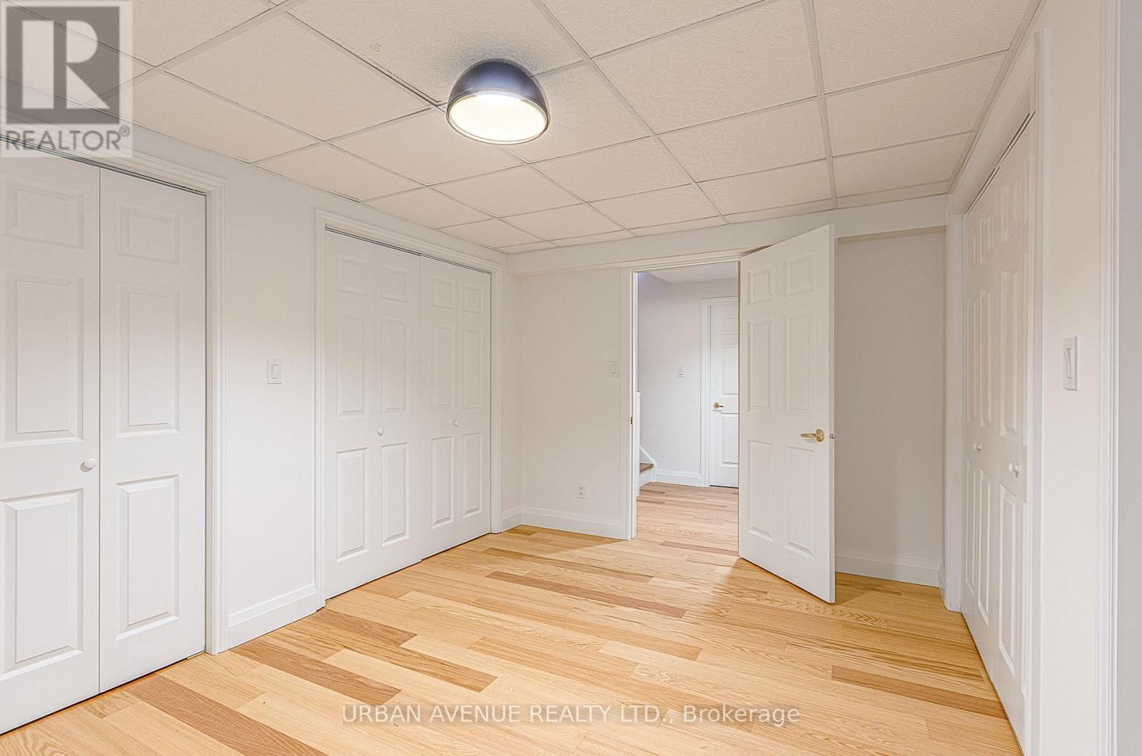 363 WATERBURY CRESCENT Image 23