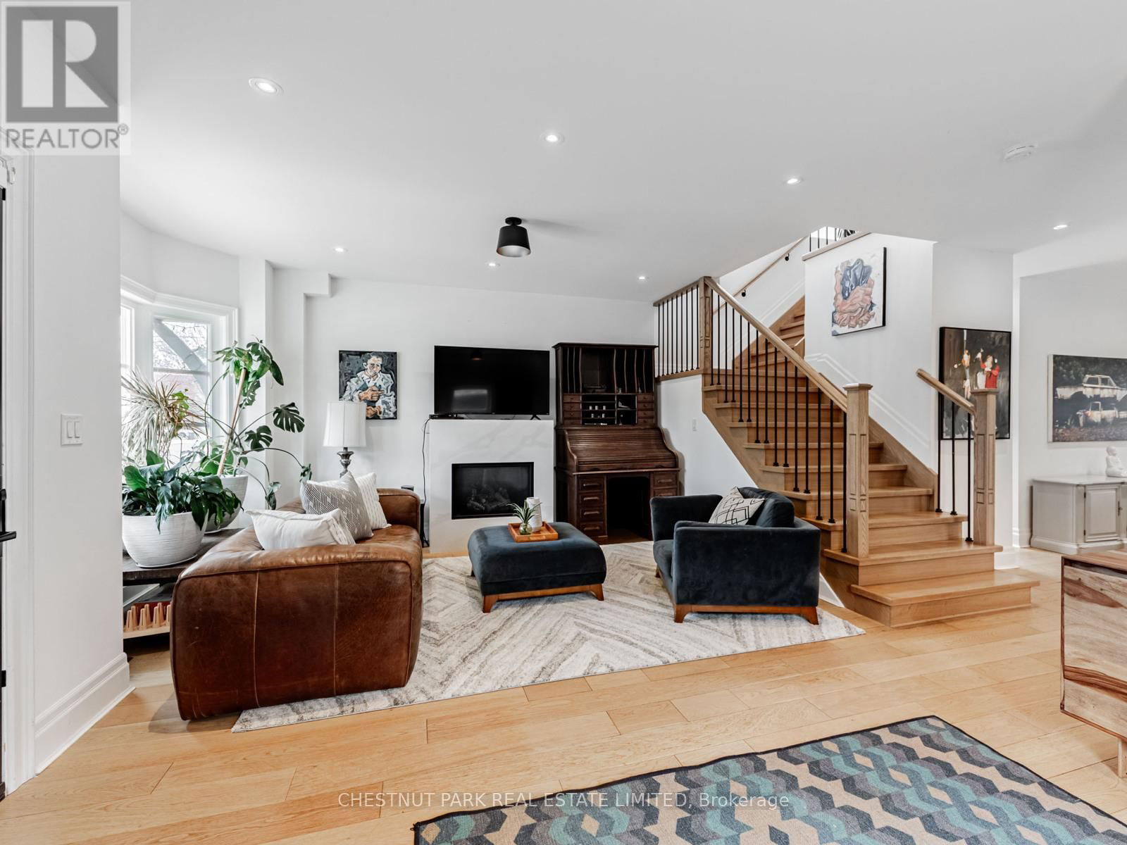 15 ST HUBERT AVENUE Image 11