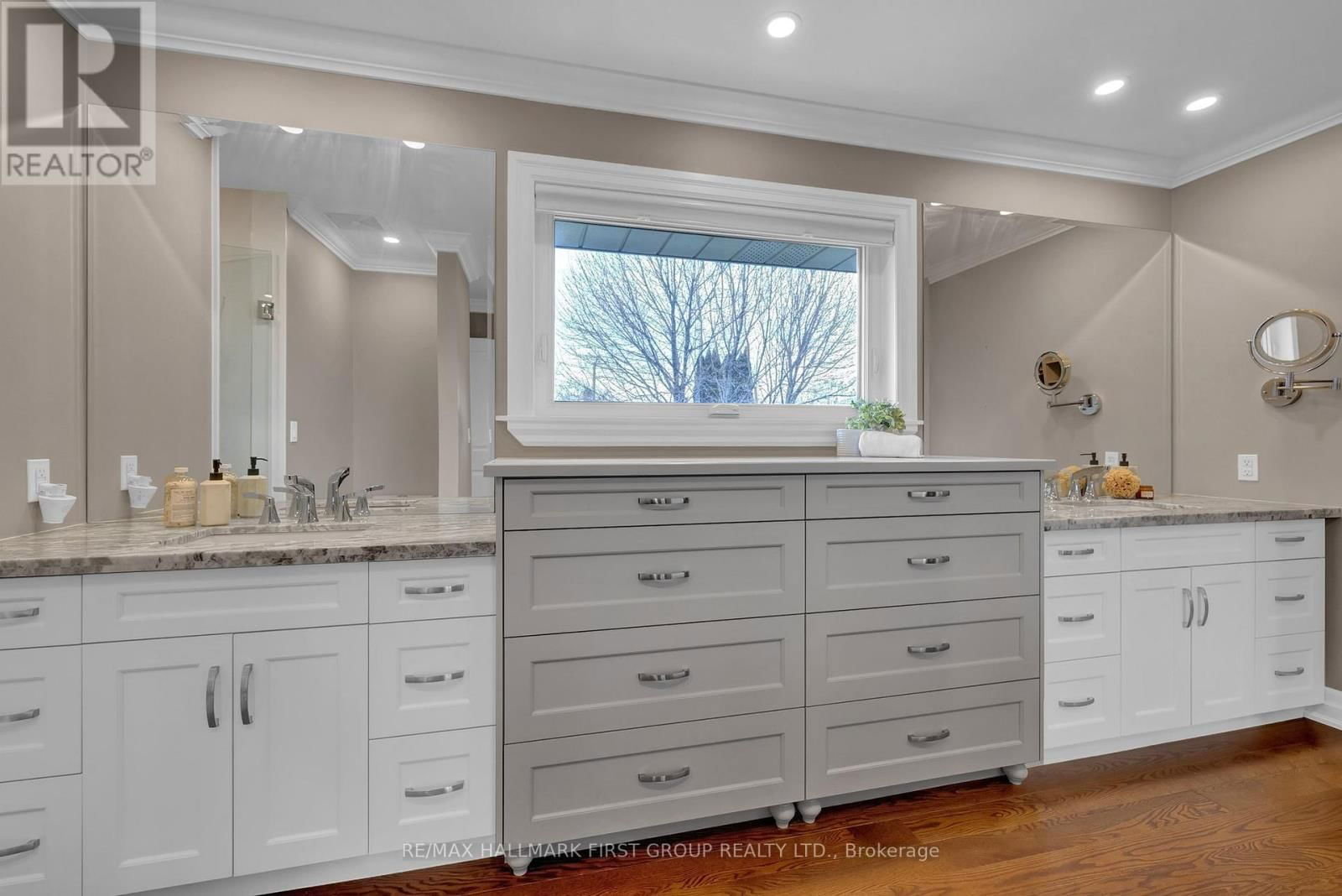 110 ATHABASCA STREET Image 22