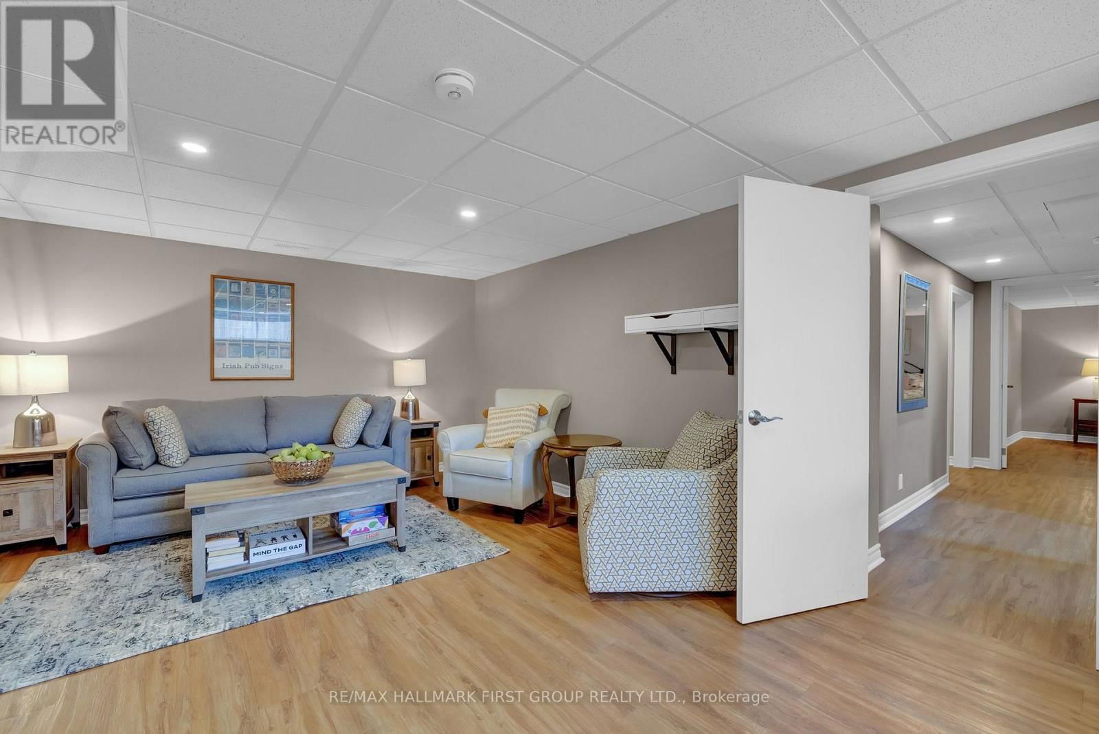 110 ATHABASCA STREET Image 25