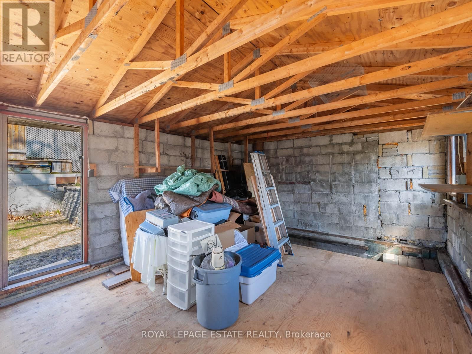 88 SPRUCE HILL ROAD Image 42