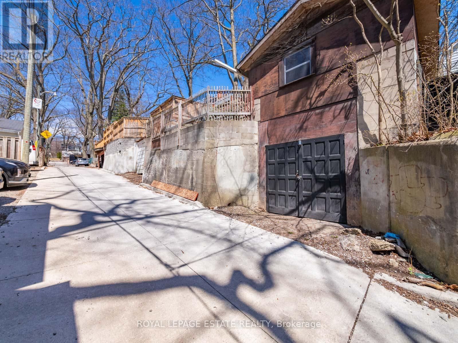 88 SPRUCE HILL ROAD Image 44