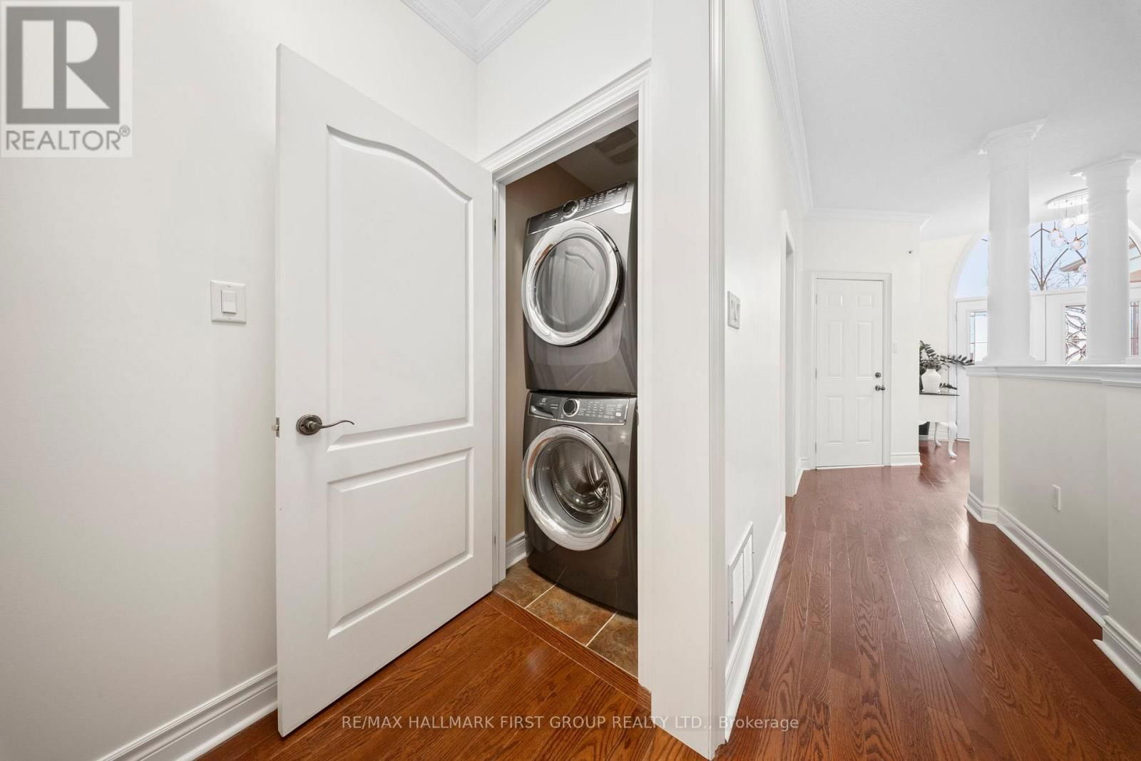 544 GEORGE REYNOLDS DRIVE Image 23