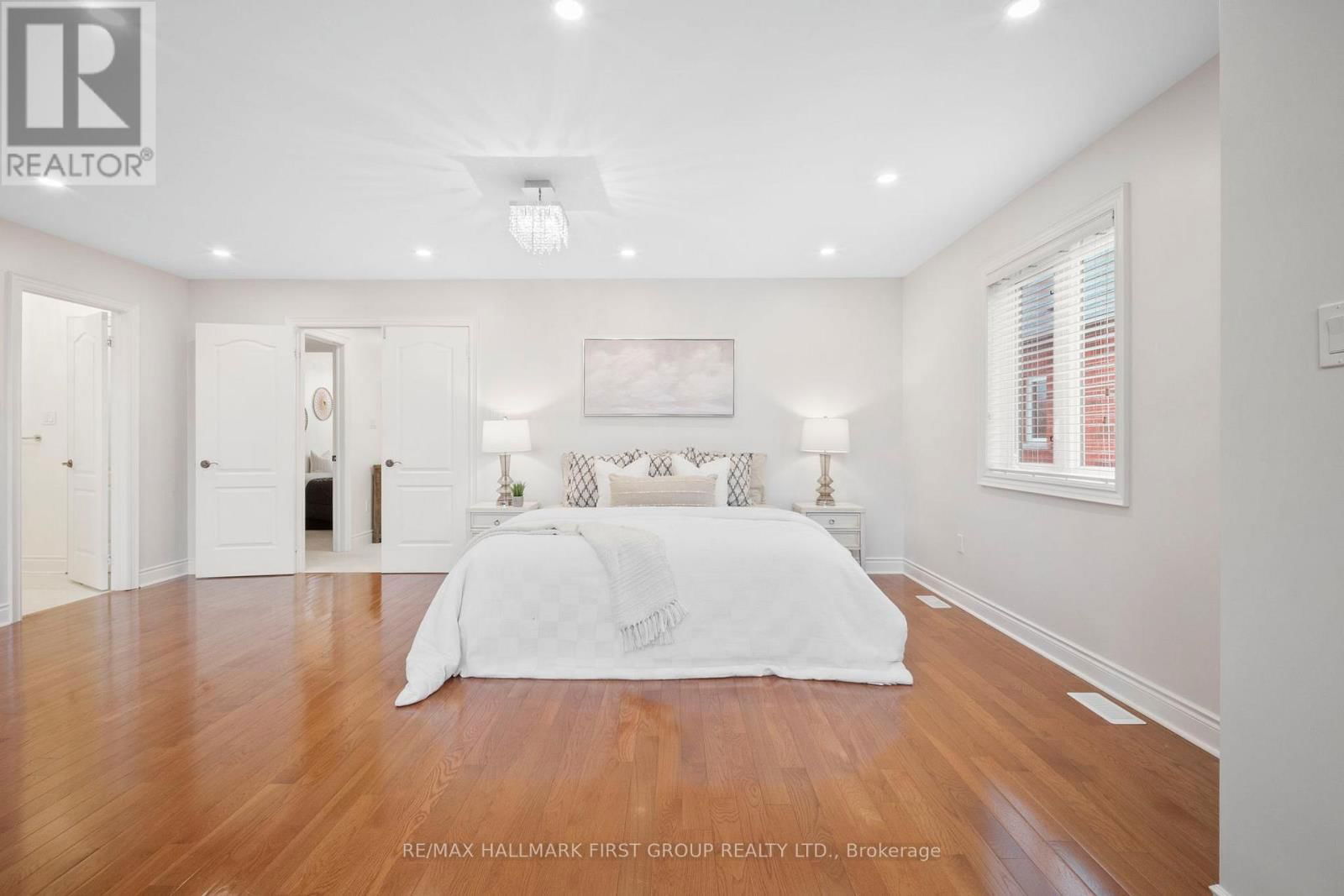 544 GEORGE REYNOLDS DRIVE Image 33