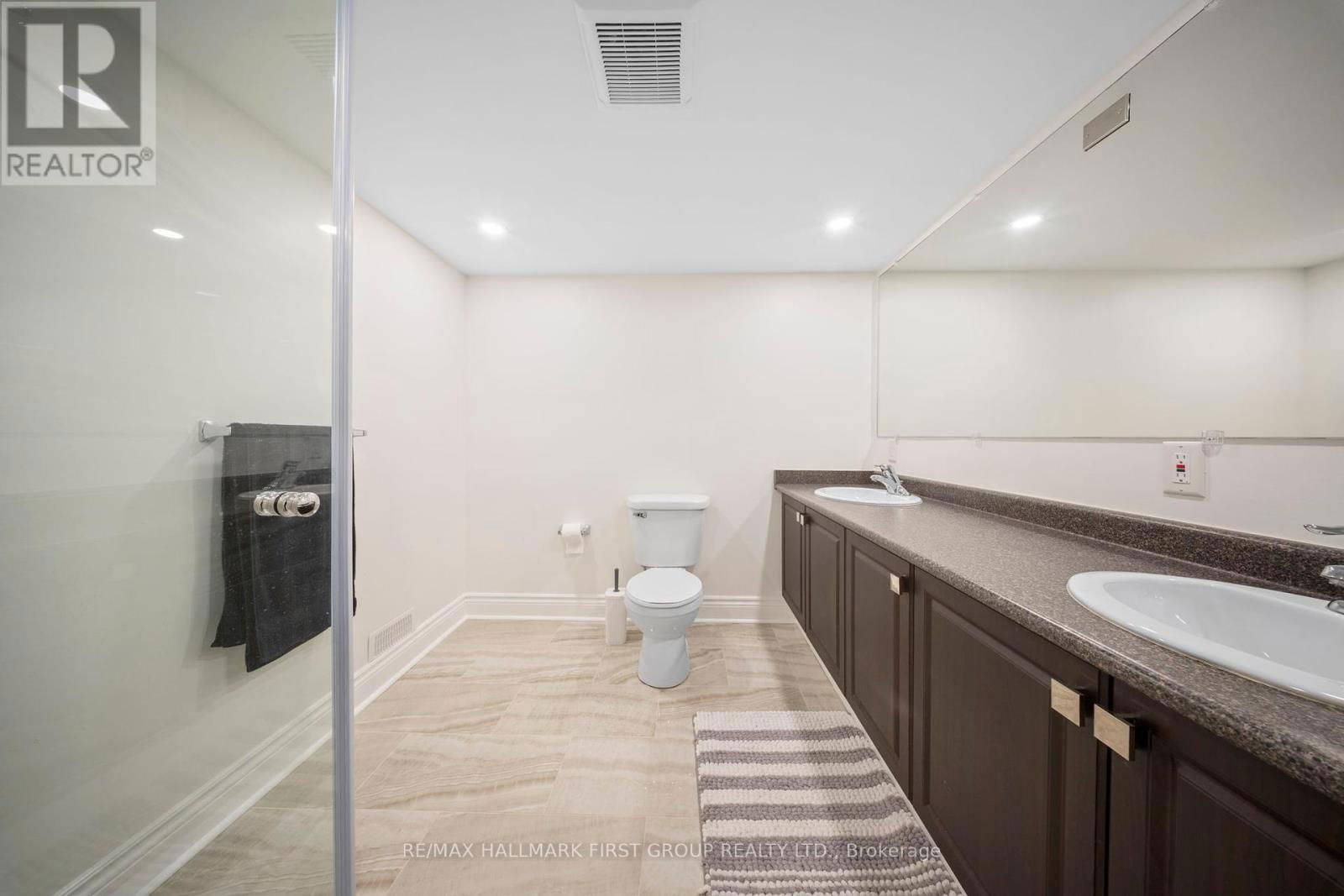 544 GEORGE REYNOLDS DRIVE Image 42