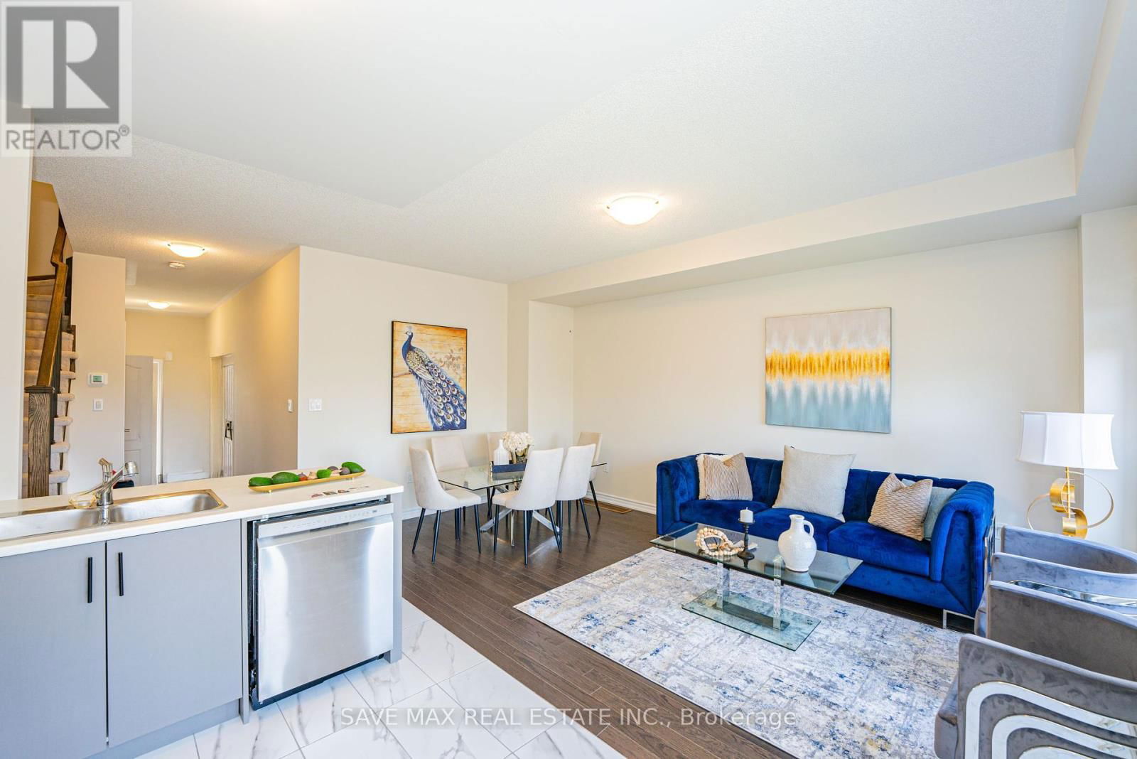 38 SENAY CIRCLE WEST Image 15
