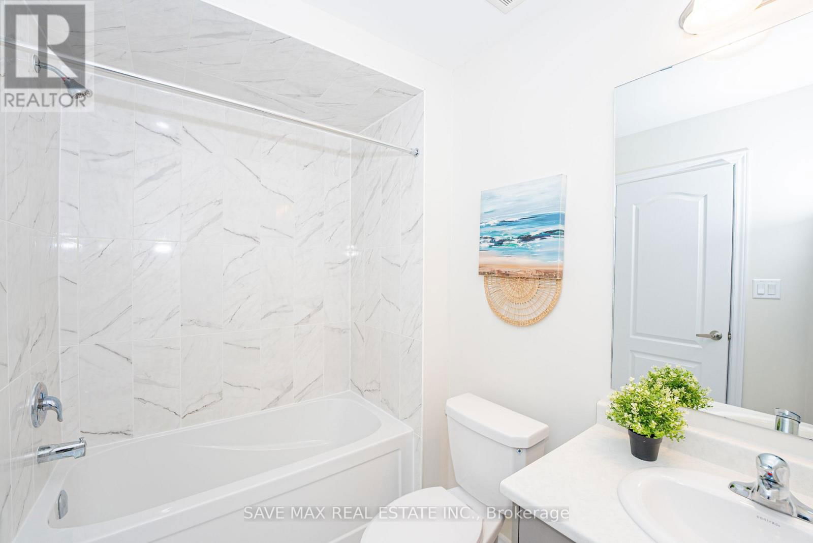 38 SENAY CIRCLE WEST Image 40