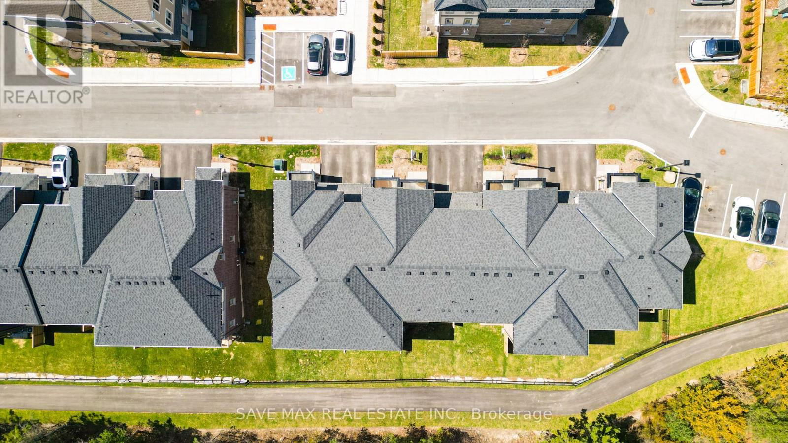 38 SENAY CIRCLE WEST Image 7