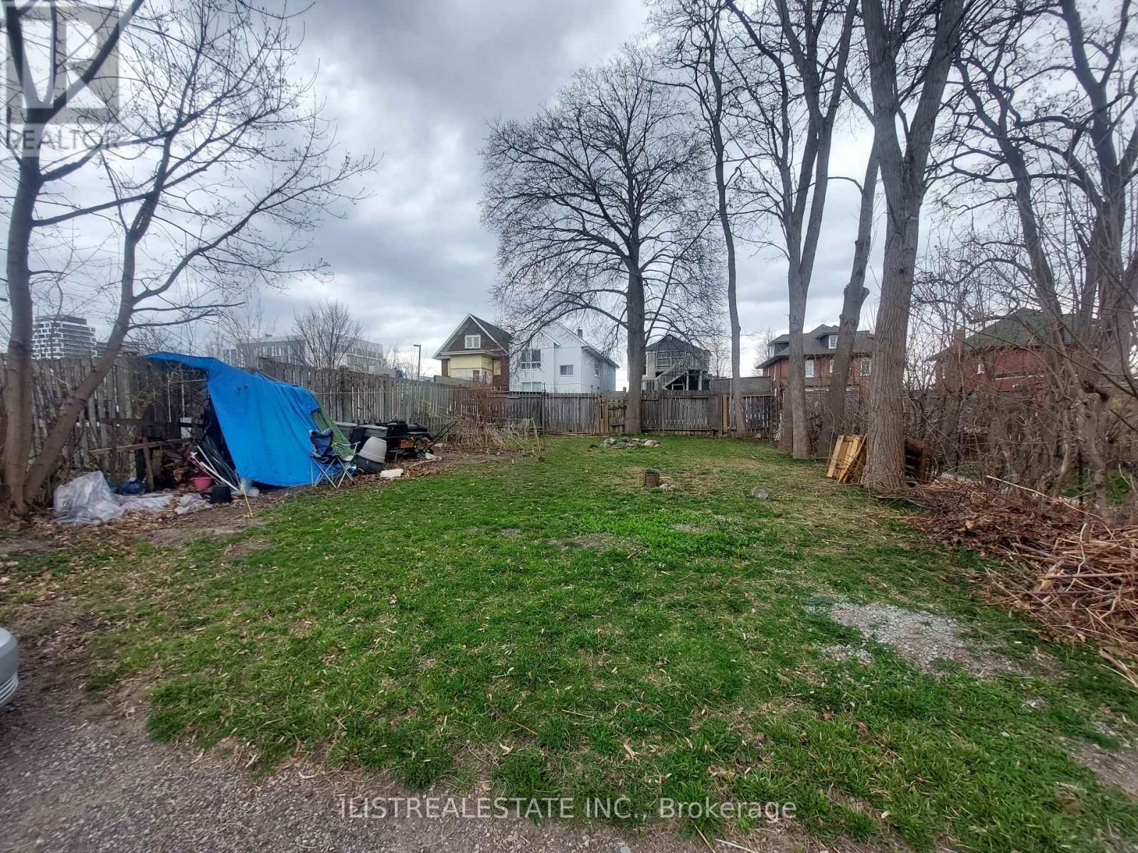 222 ATHOL STREET EAST Image 15