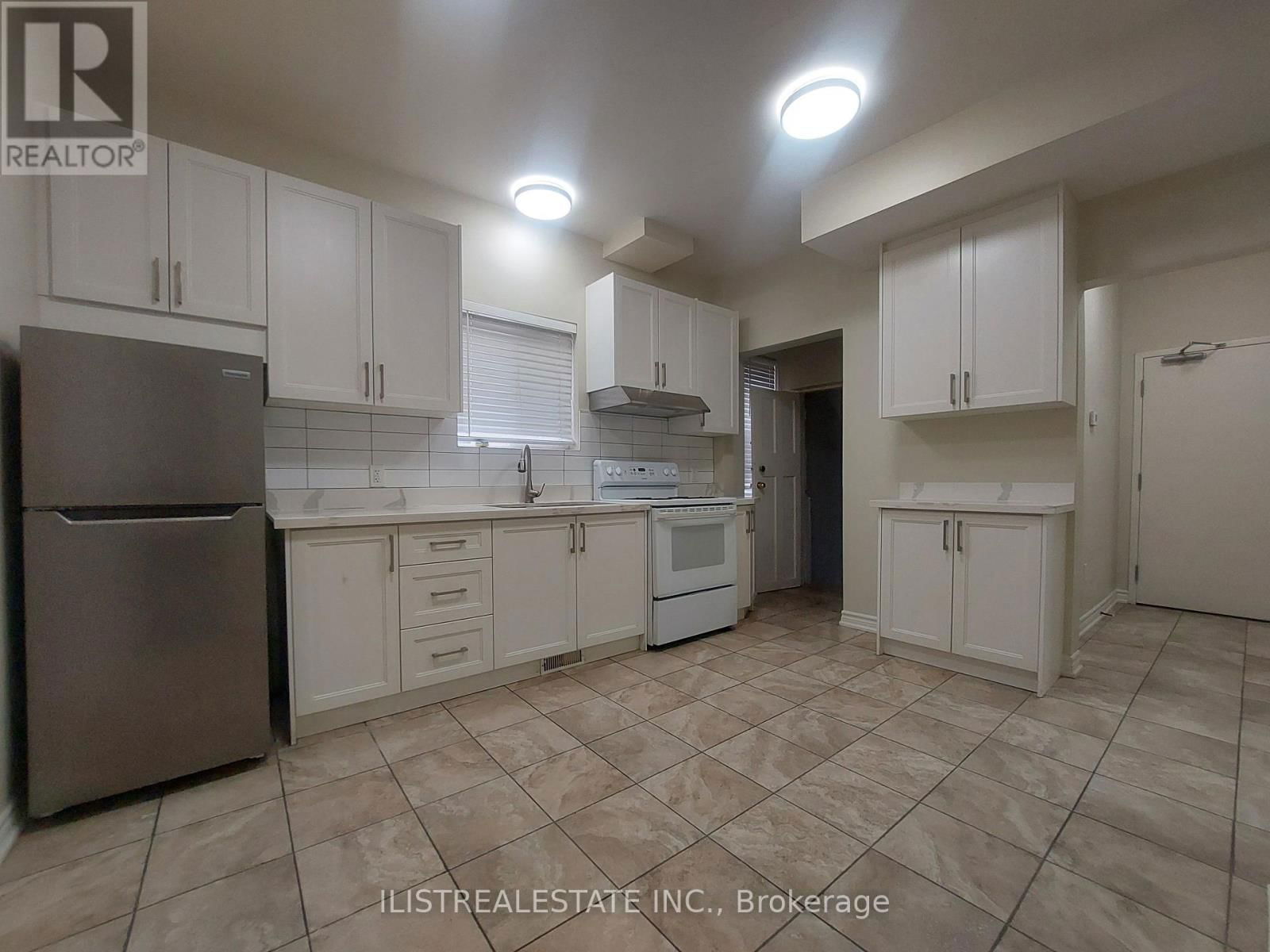 222 ATHOL STREET EAST Image 5