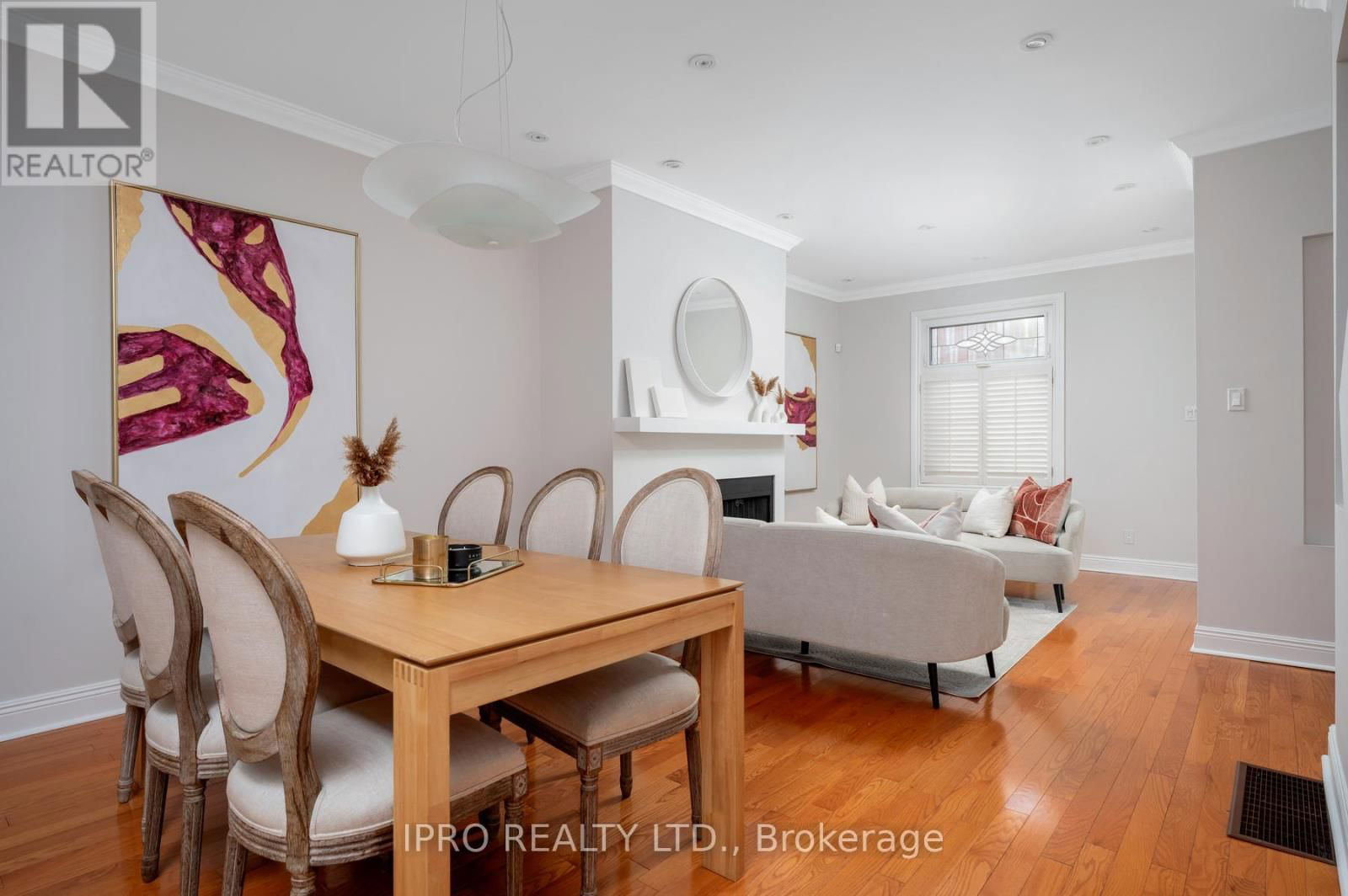 53 FERRIER AVENUE Image 11
