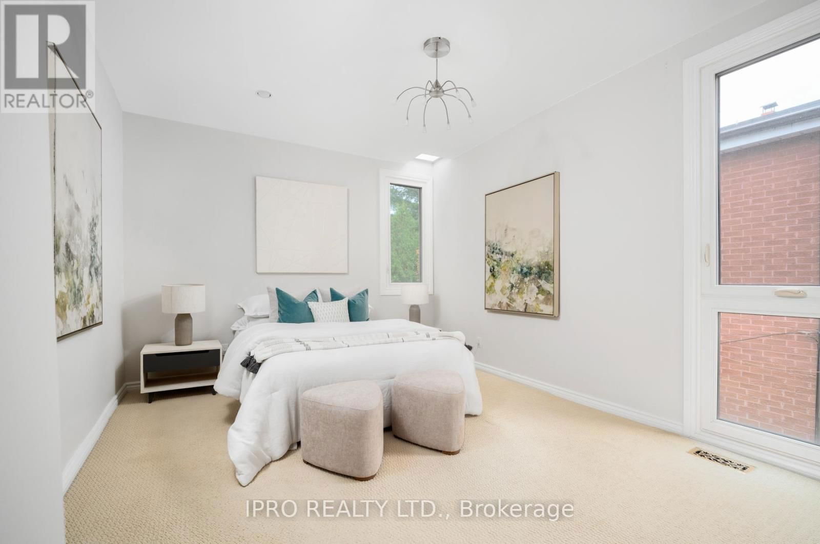 53 FERRIER AVENUE Image 21