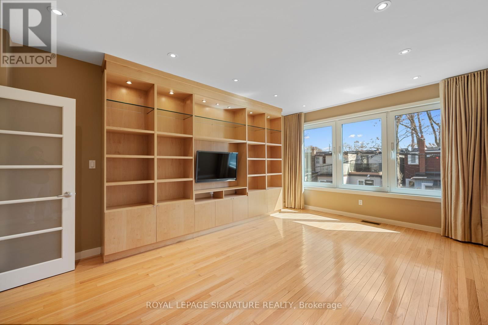 99 KENT ROAD Image 23