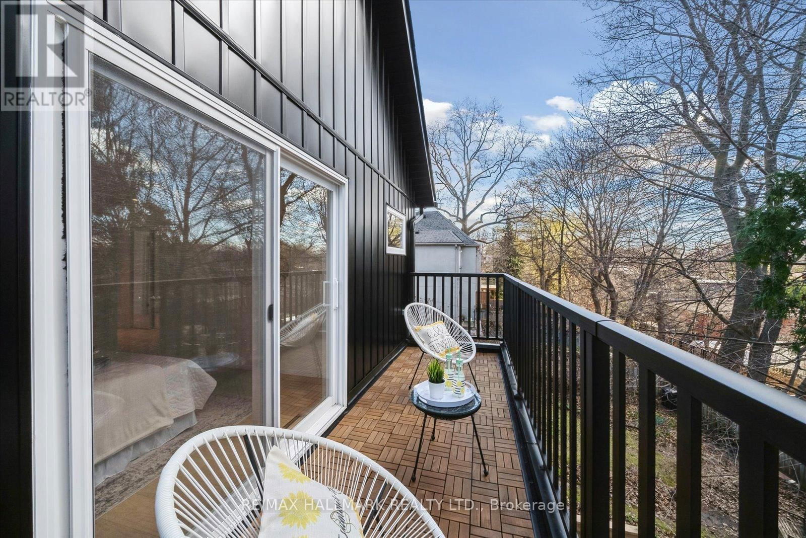 7 IVY AVENUE Image 22