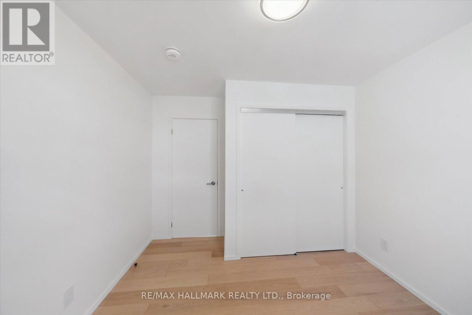 7 IVY AVENUE Image 30