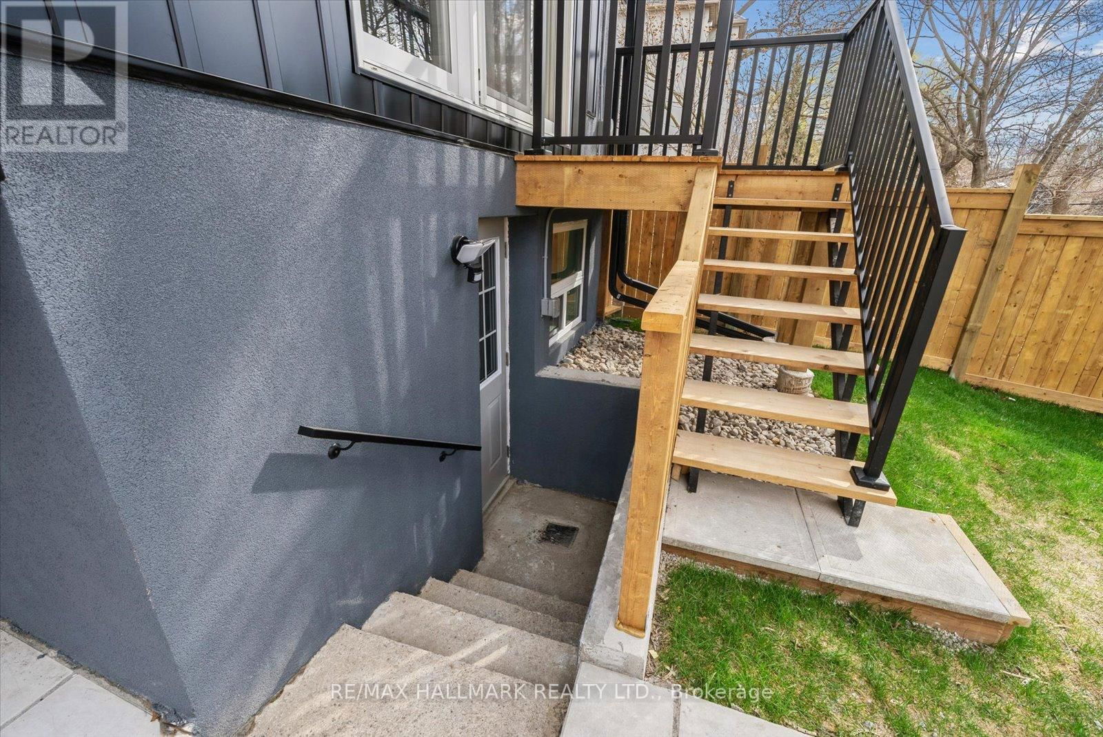 7 IVY AVENUE Image 41