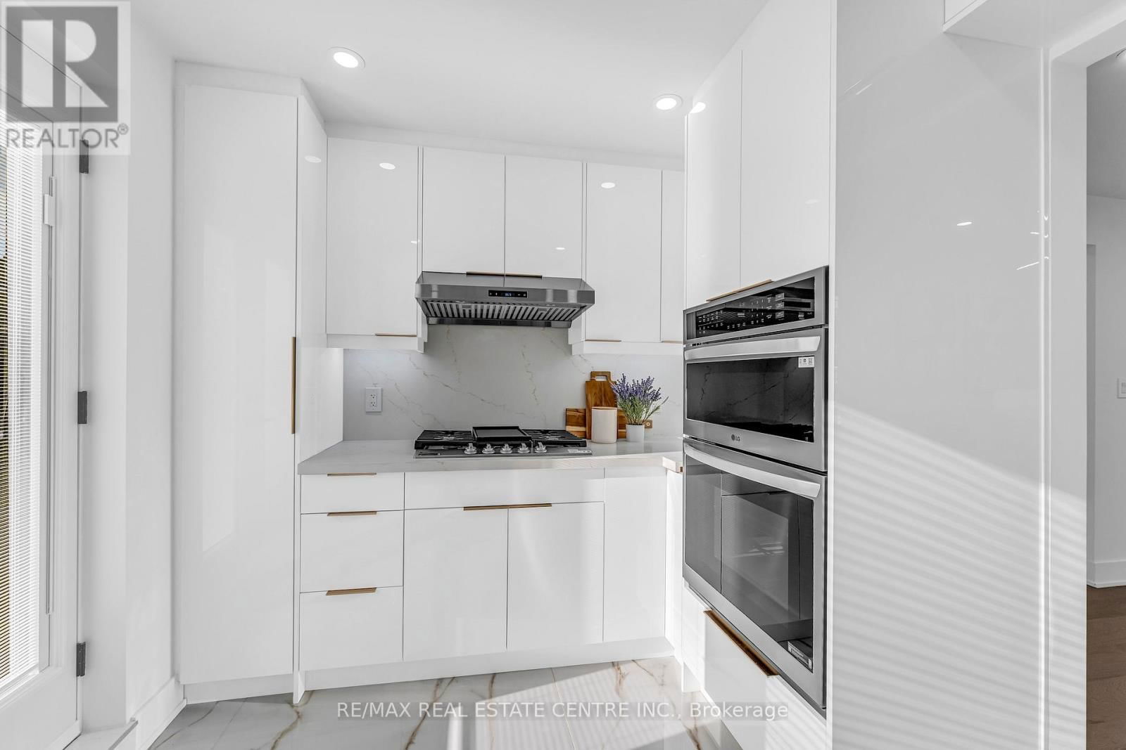 35 MUNFORD CRESCENT Image 15
