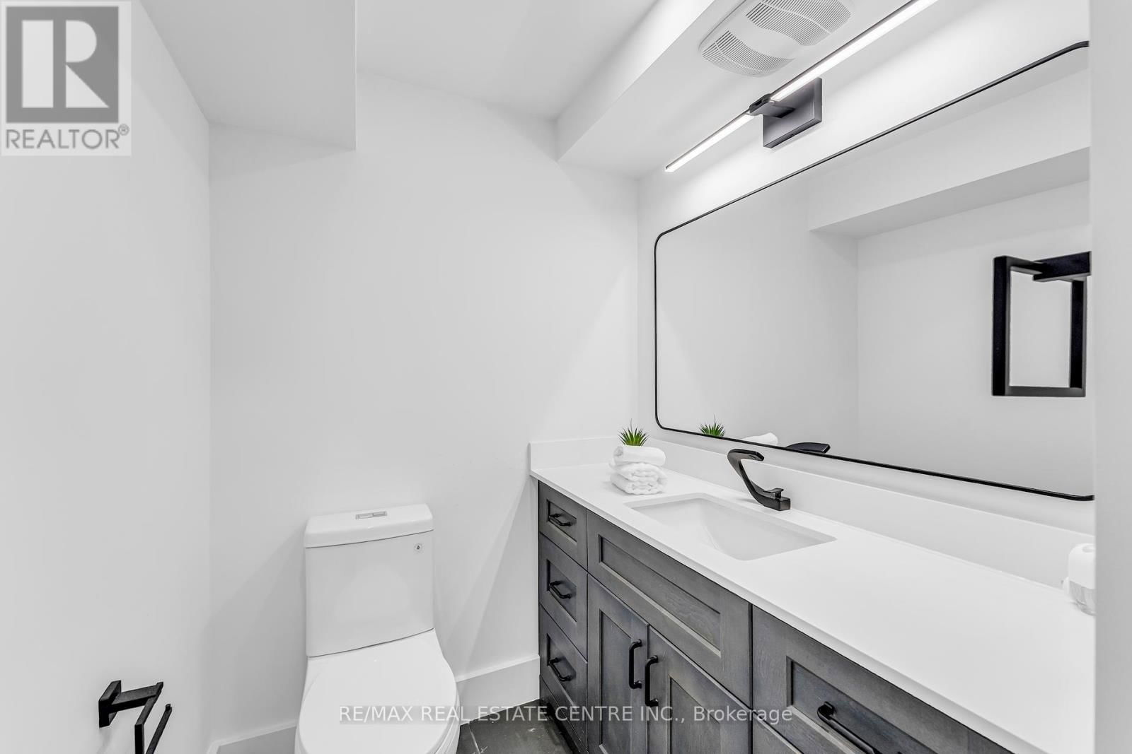 35 MUNFORD CRESCENT Image 35