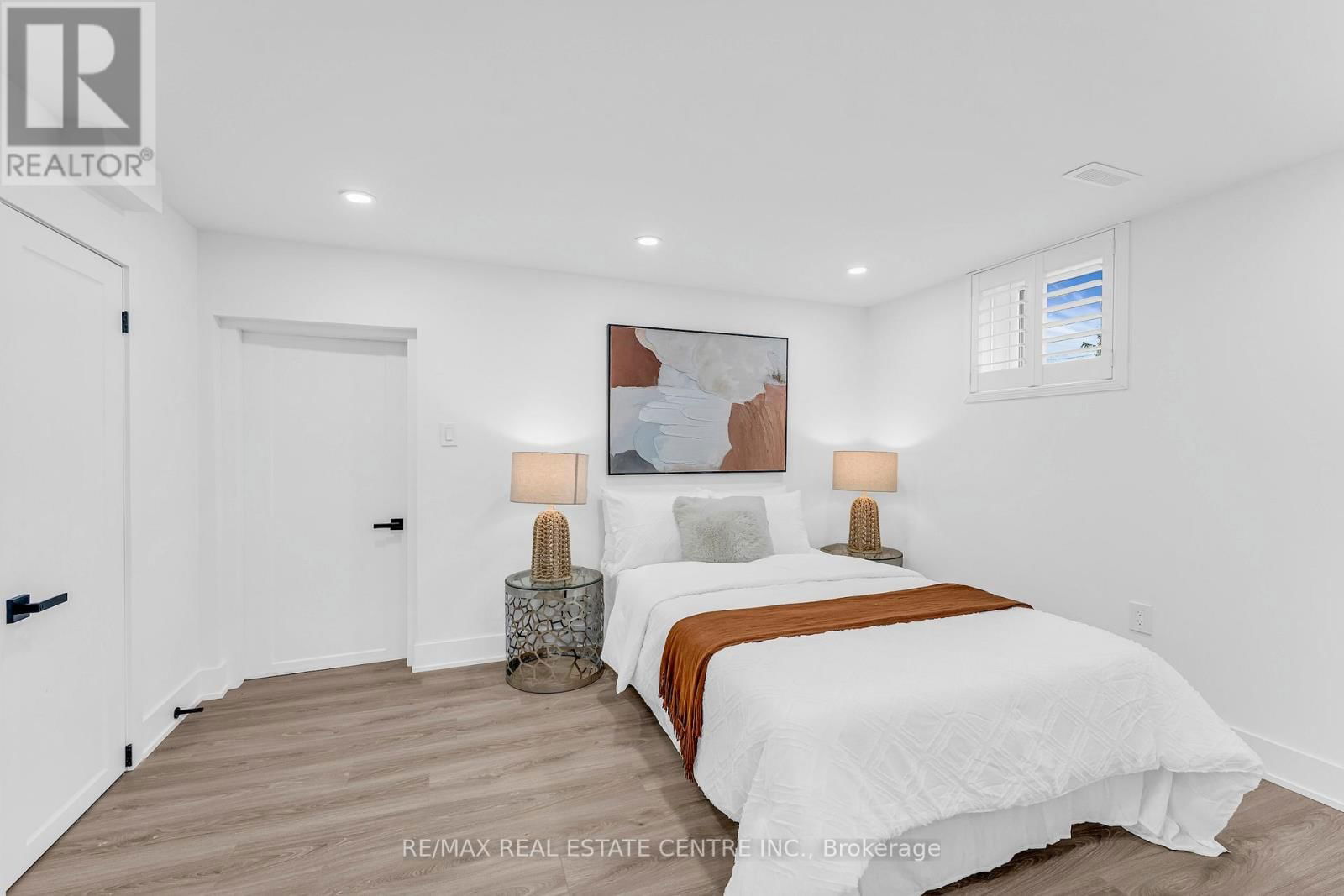 35 MUNFORD CRESCENT Image 36