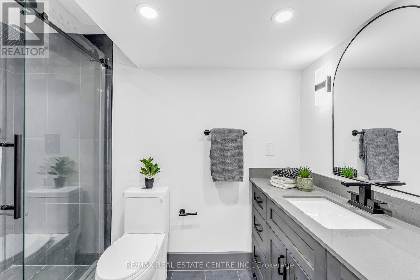35 MUNFORD CRESCENT Image 37