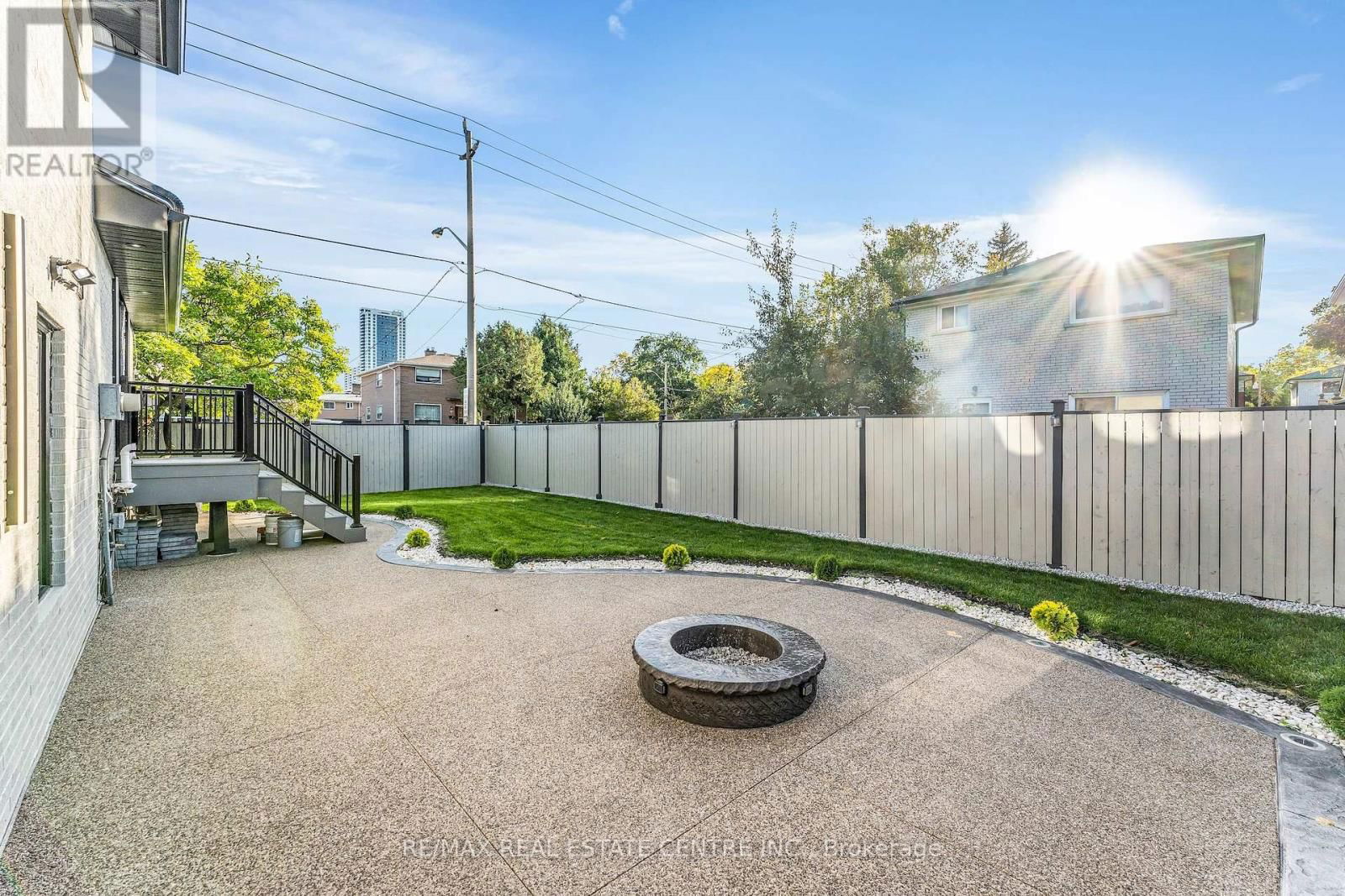35 MUNFORD CRESCENT Image 45