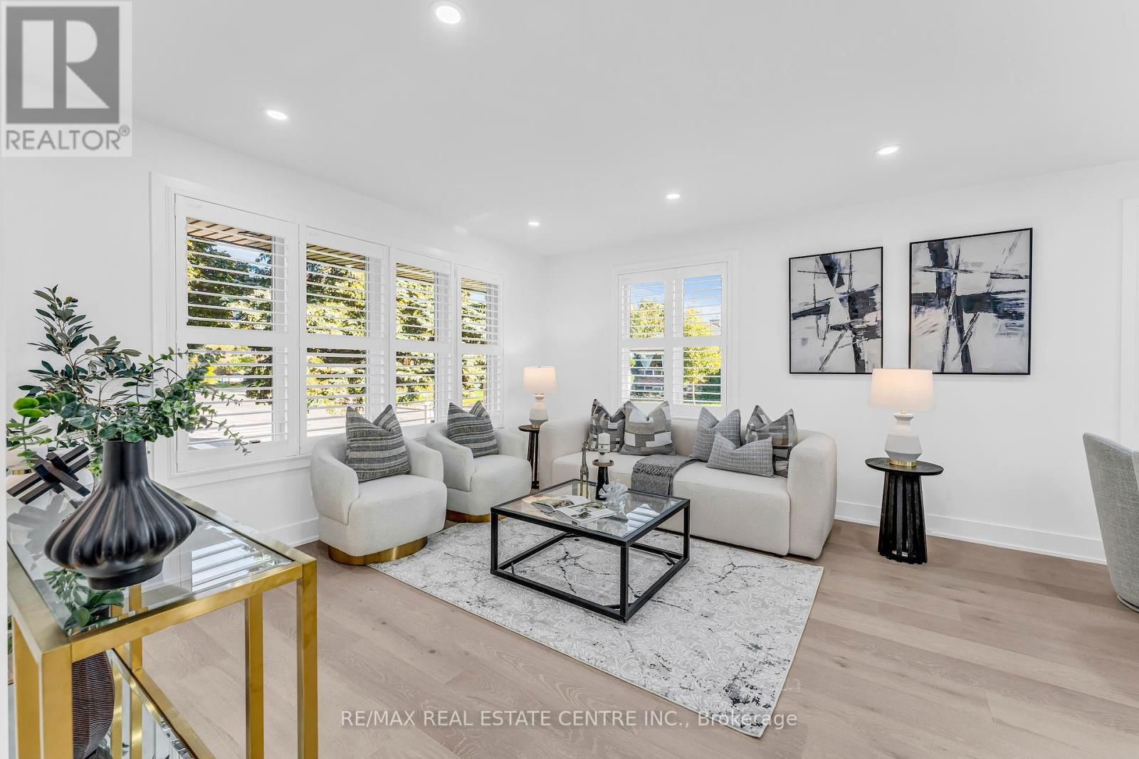 35 MUNFORD CRESCENT Image 7