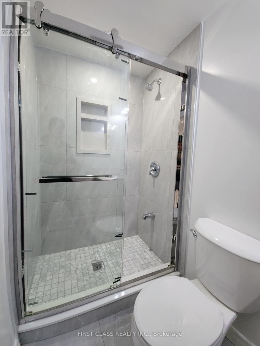 27 MACKLINGATE COURT Image 11