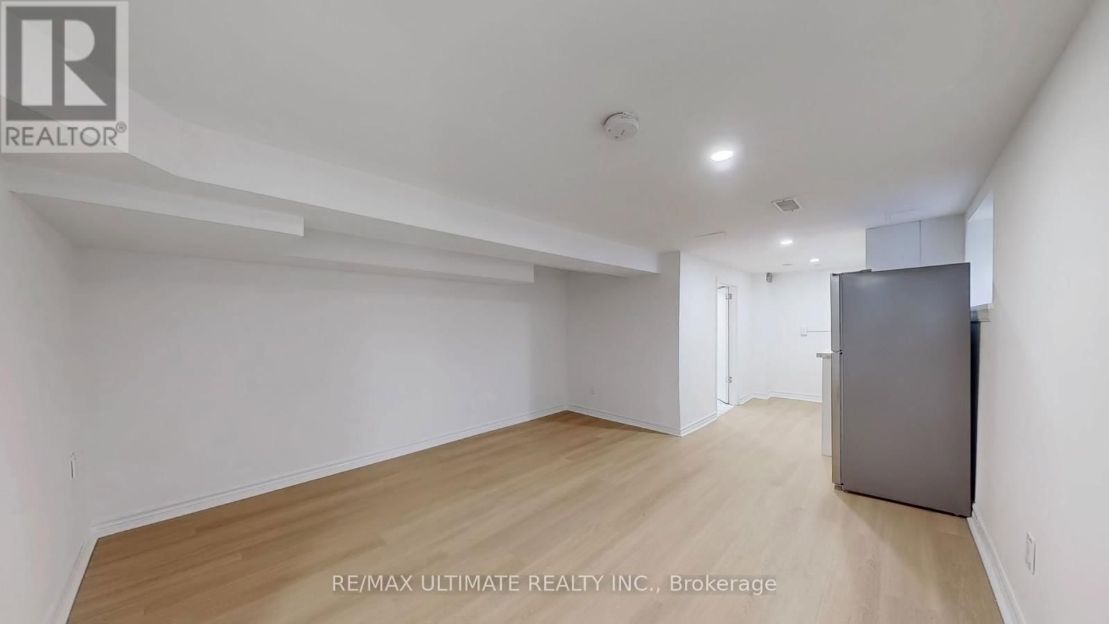 217 KINGSTON ROAD Image 31