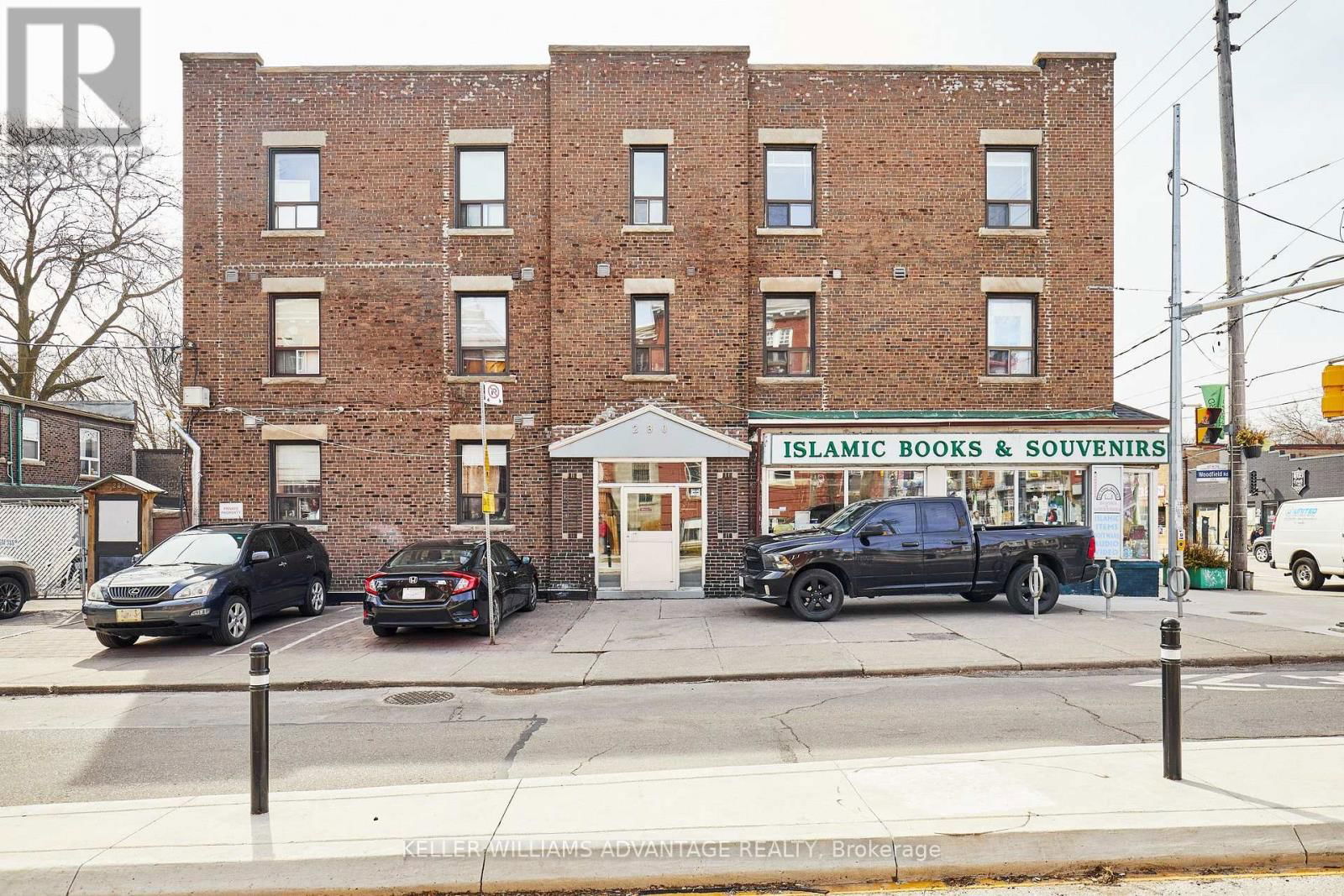 1395 GERRARD STREET EAST Image 2
