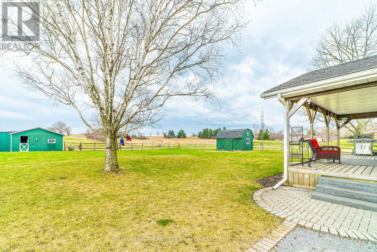 2960 BRADBURN ROAD Image 32