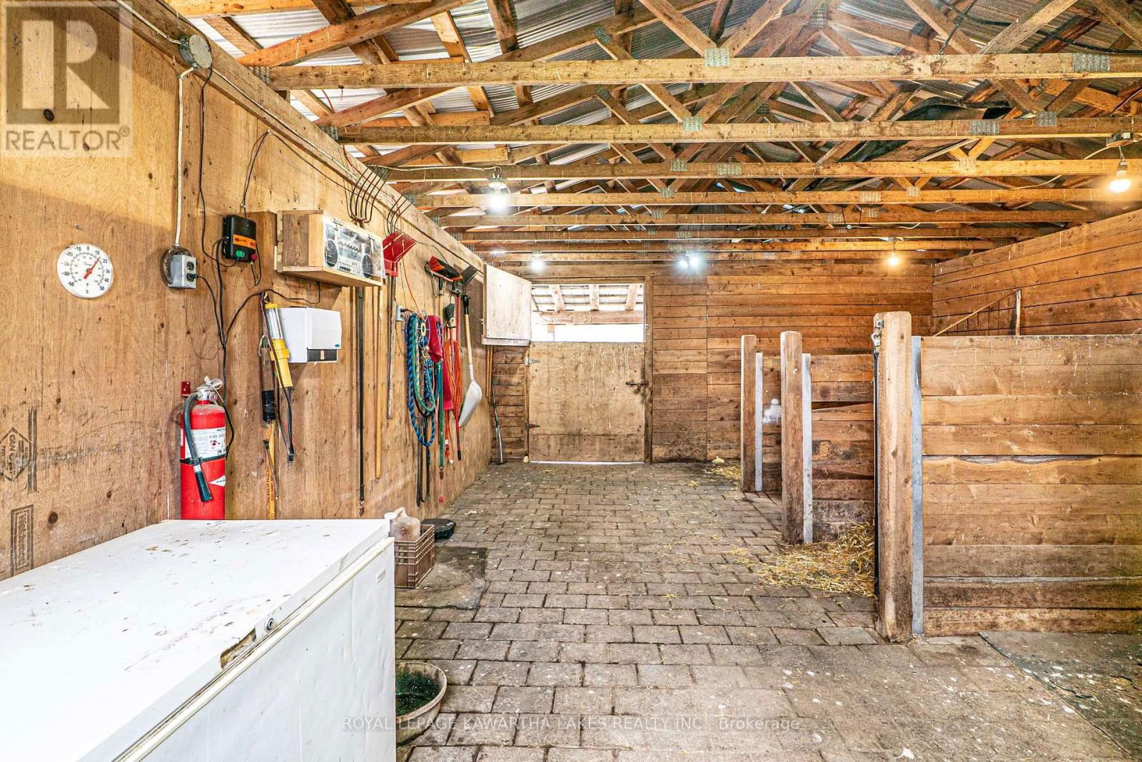 2960 BRADBURN ROAD Image 39