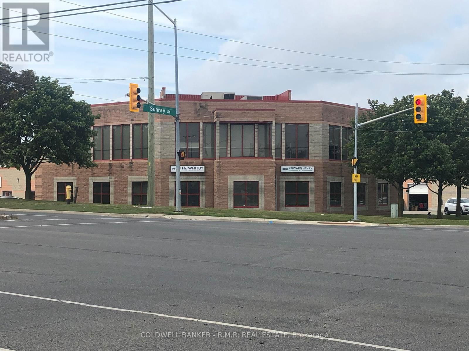 23 - 10 SUNRAY STREET WEST Image 1