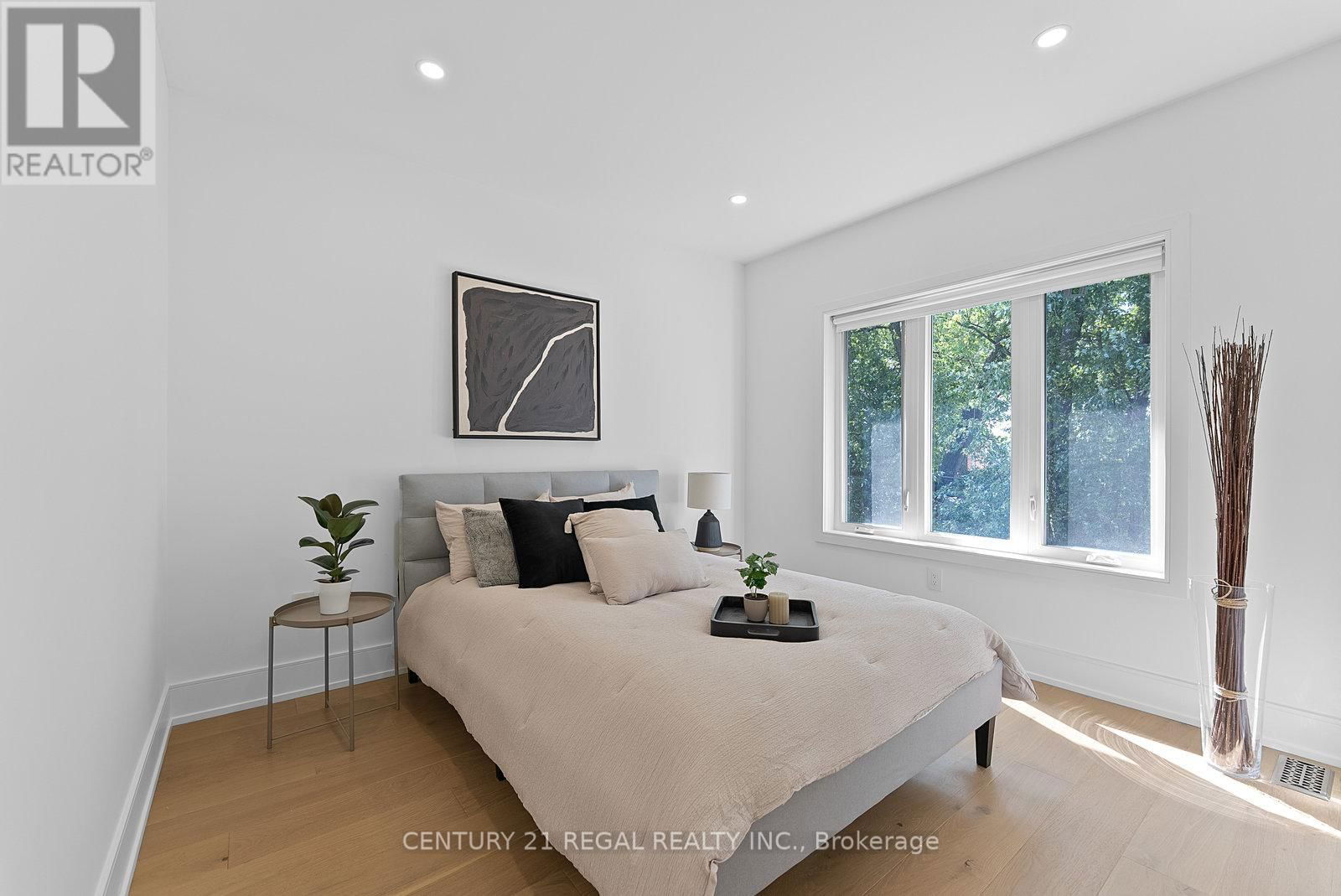 84 BEXHILL AVENUE Image 29