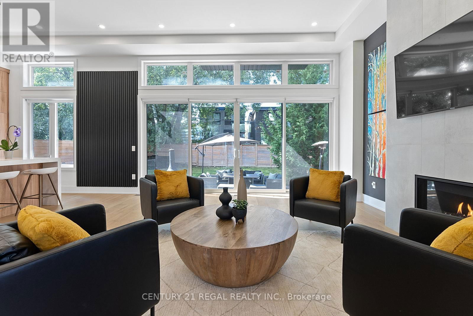 84 BEXHILL AVENUE Image 4