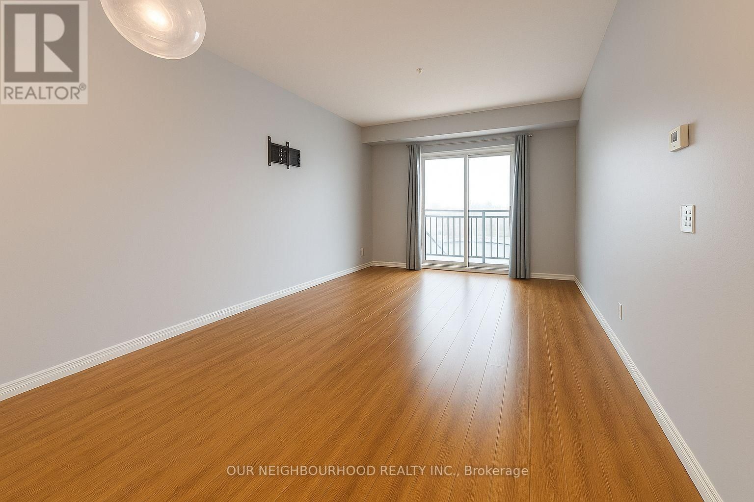 317 - 10 MENDELSSOHN STREET Image 5