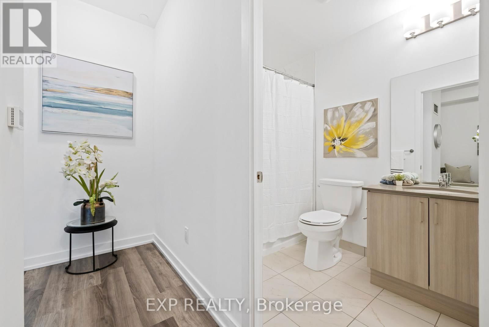 1702 - 1480 BAYLY STREET Image 10