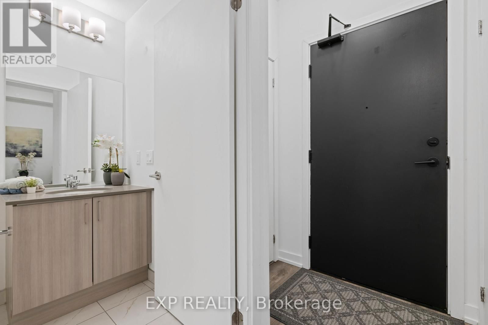 1702 - 1480 BAYLY STREET Image 14
