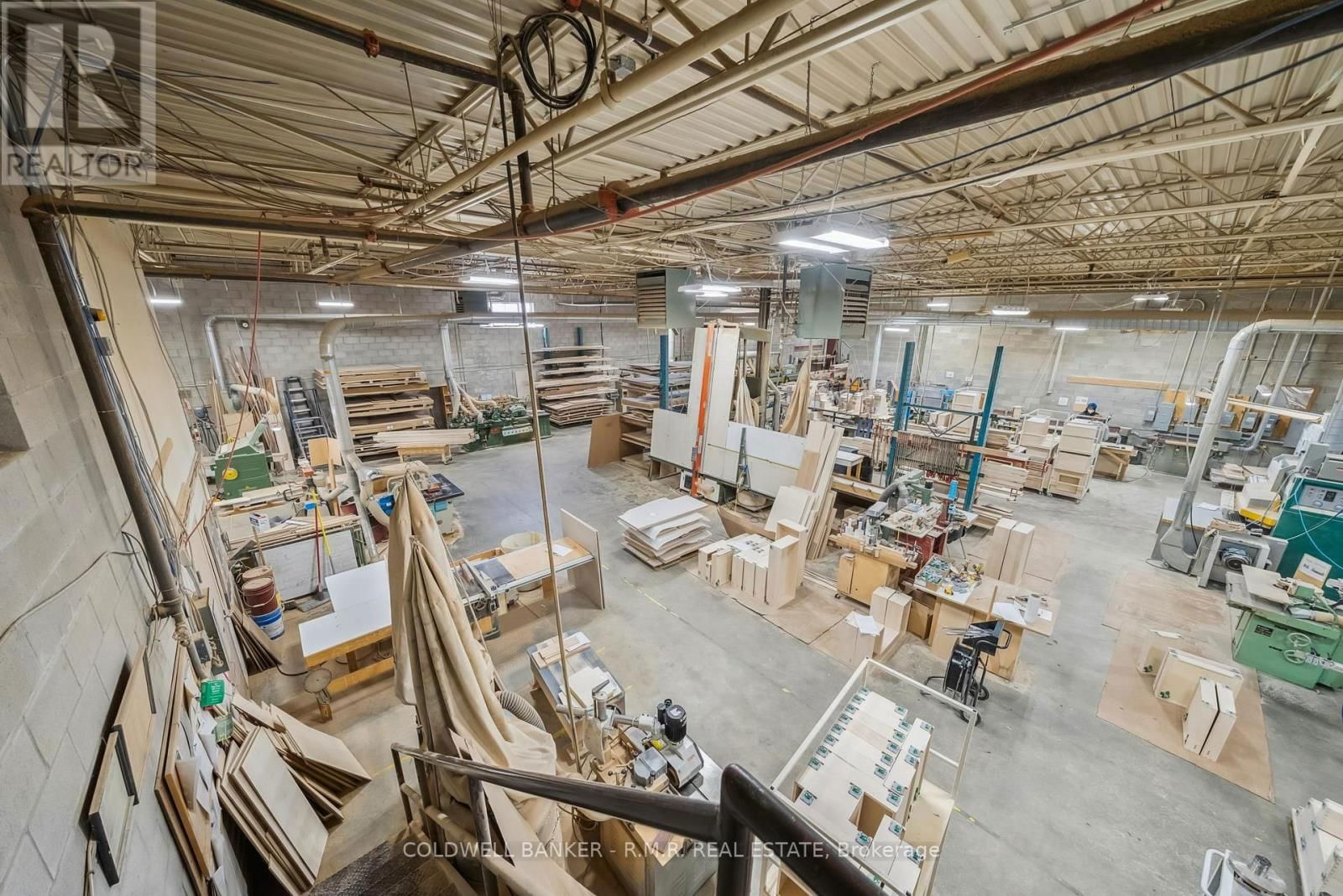 108 INDUSTRIAL DRIVE Image 23