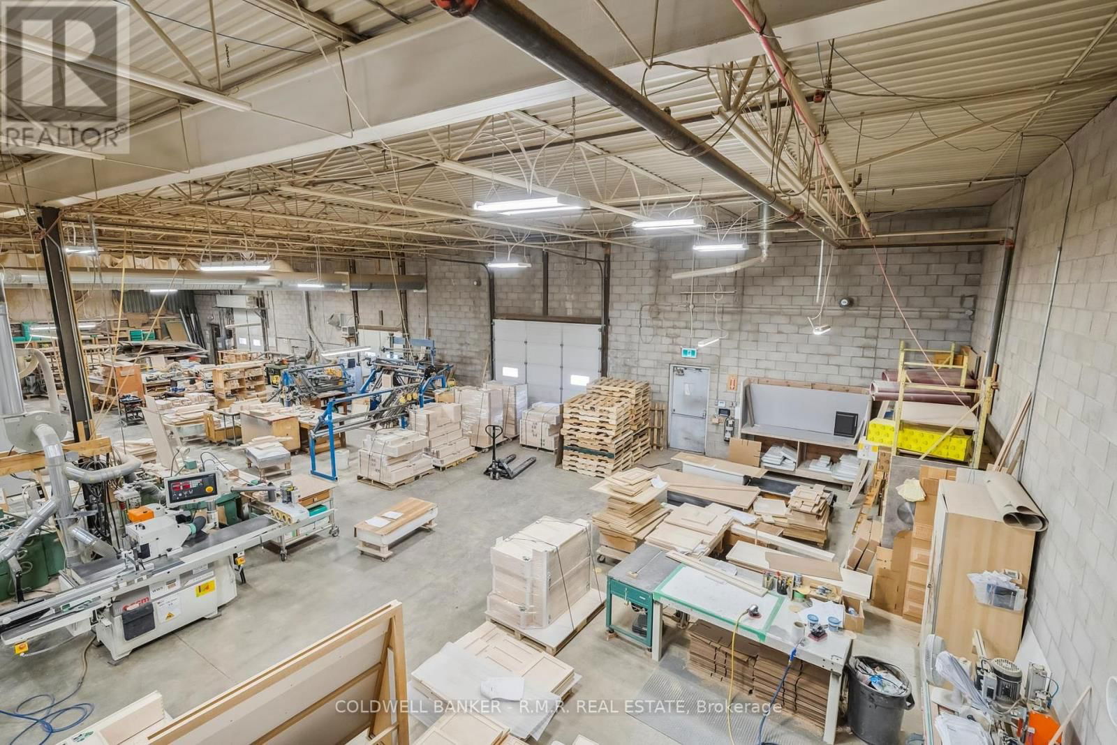 108 INDUSTRIAL DRIVE Image 24
