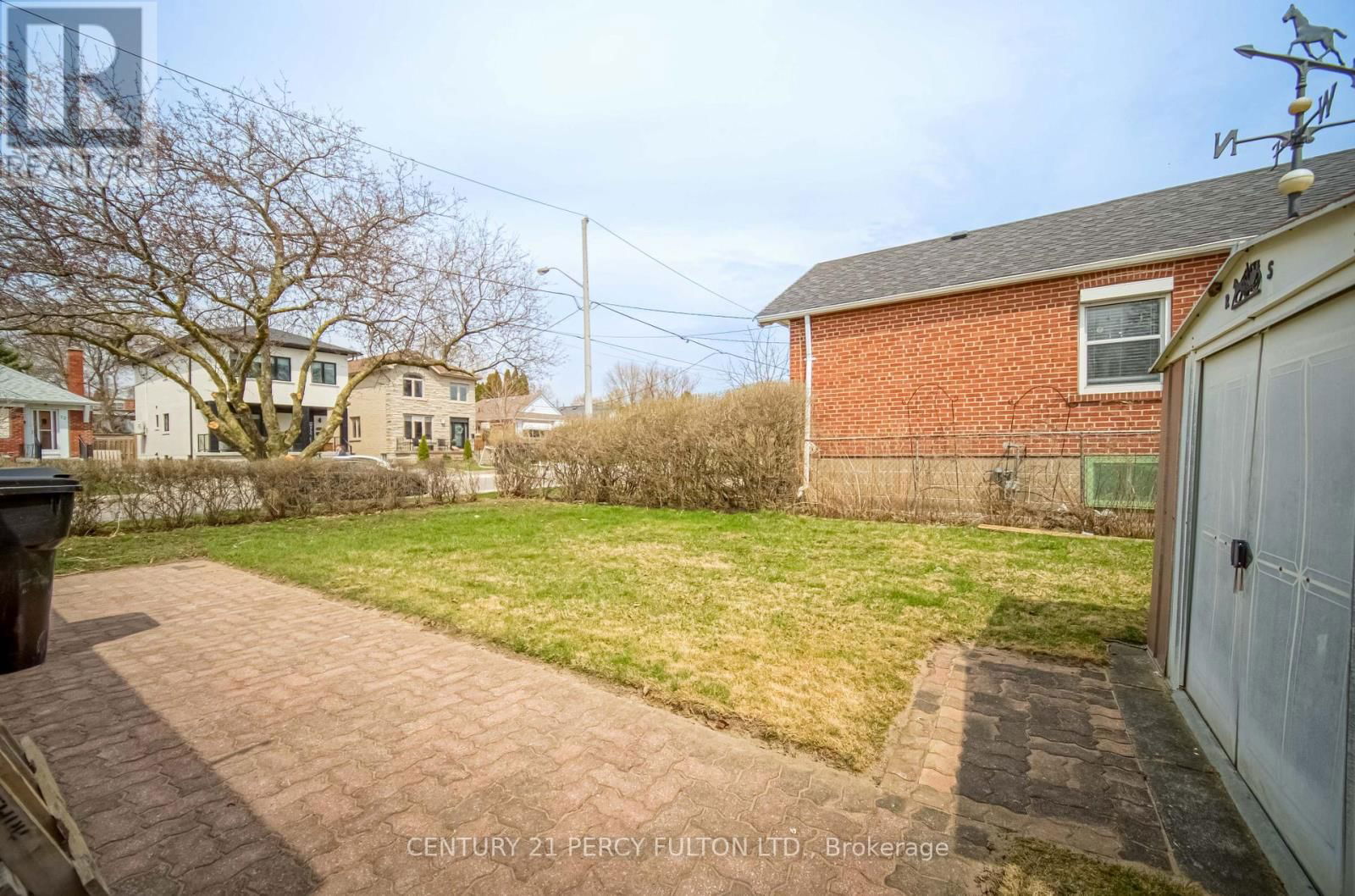 41 SQUIRES AVENUE Image 28