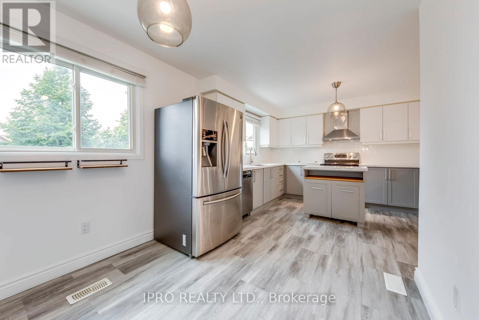 7 WRIGHT CRESCENT Image 12