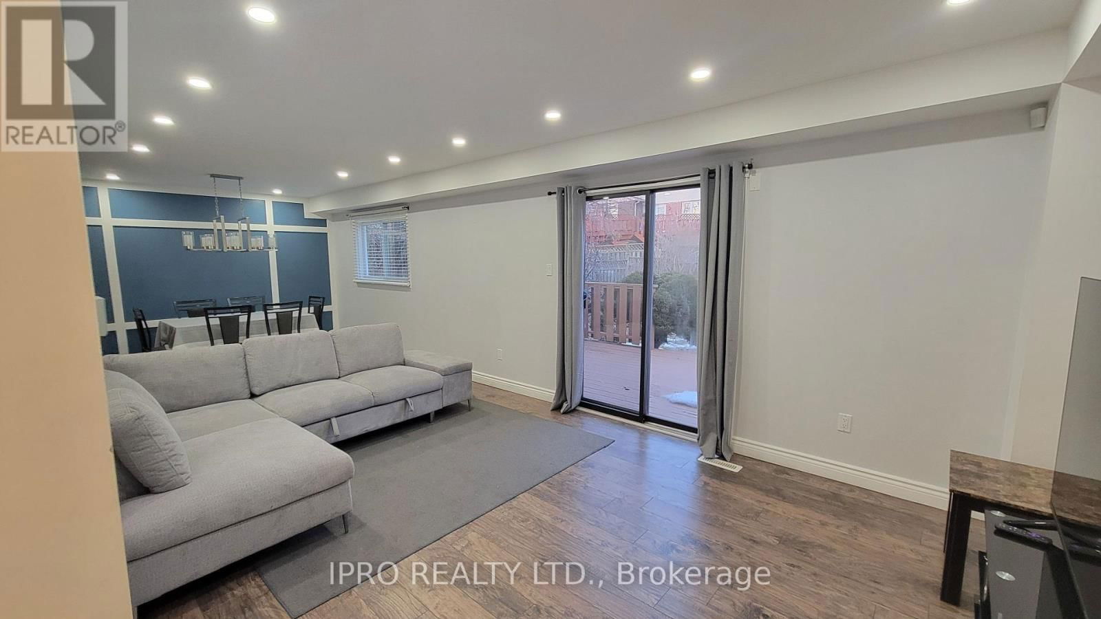 7 WRIGHT CRESCENT Image 20