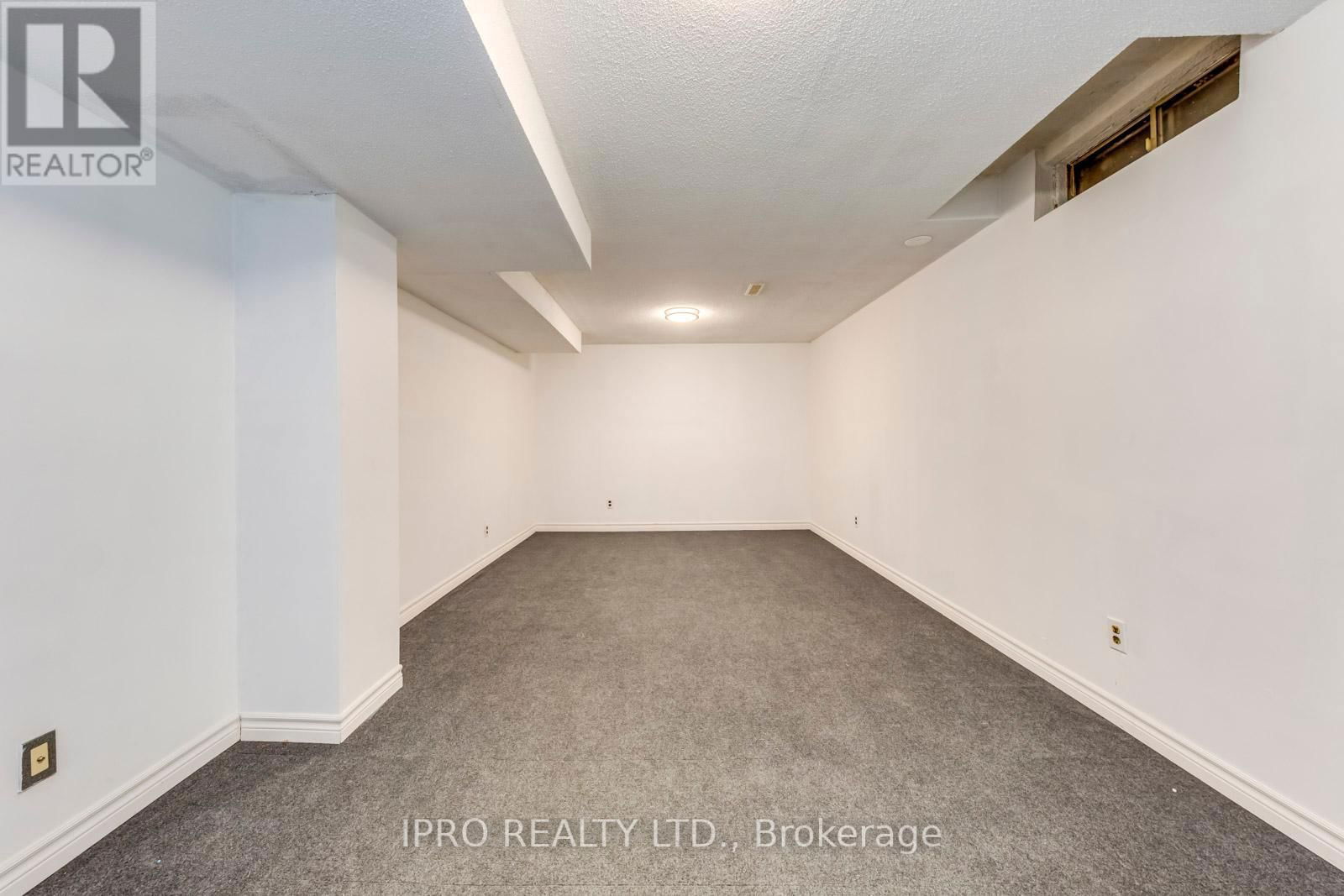 7 WRIGHT CRESCENT Image 33