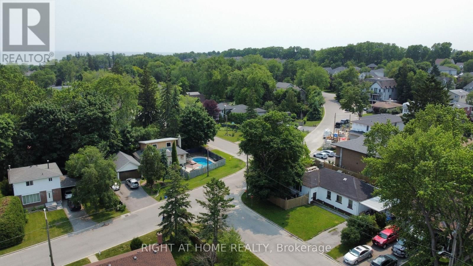 668 MARKSBURY ROAD Image 3