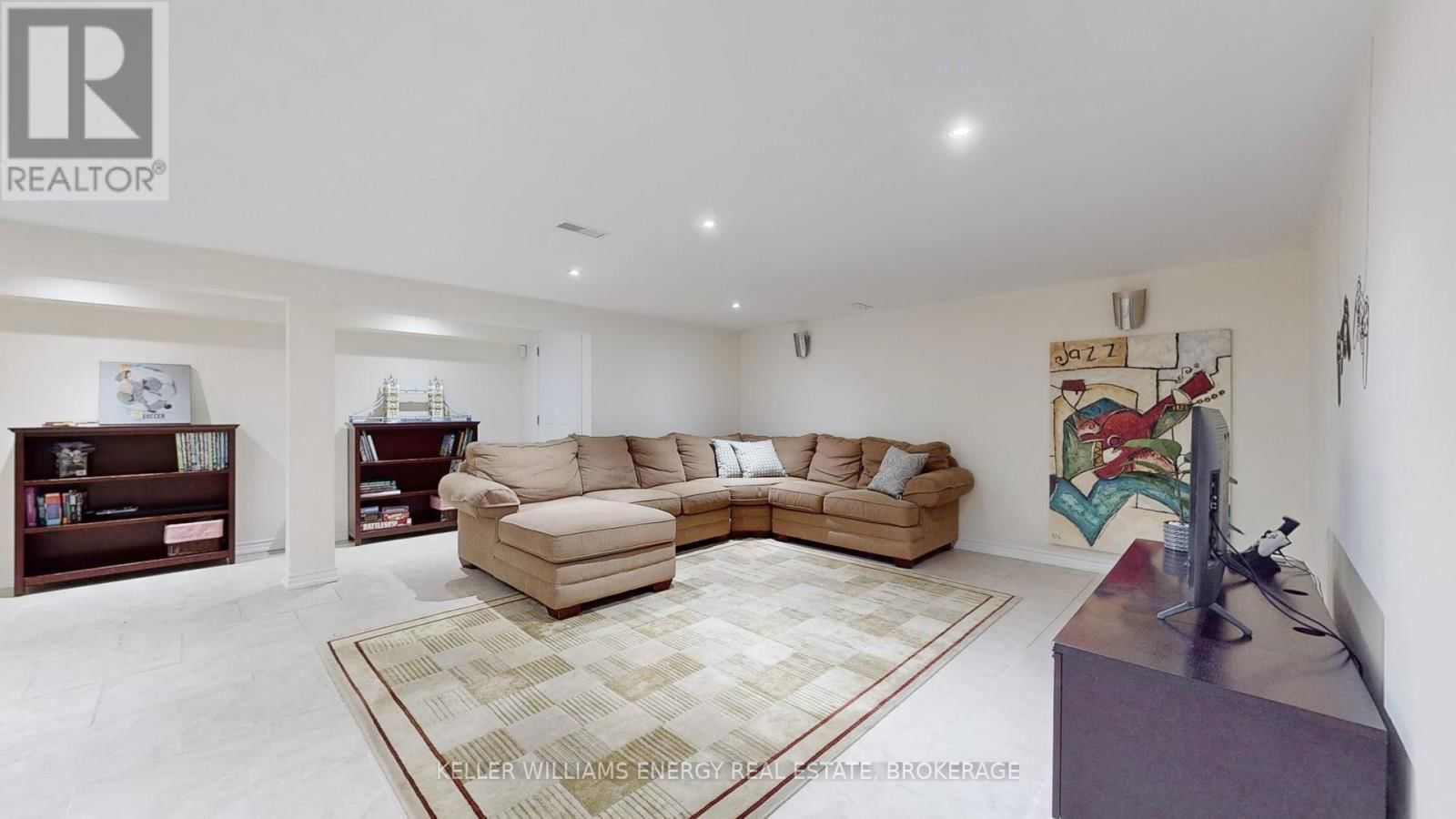 5 MCNAMARA COURT Image 30
