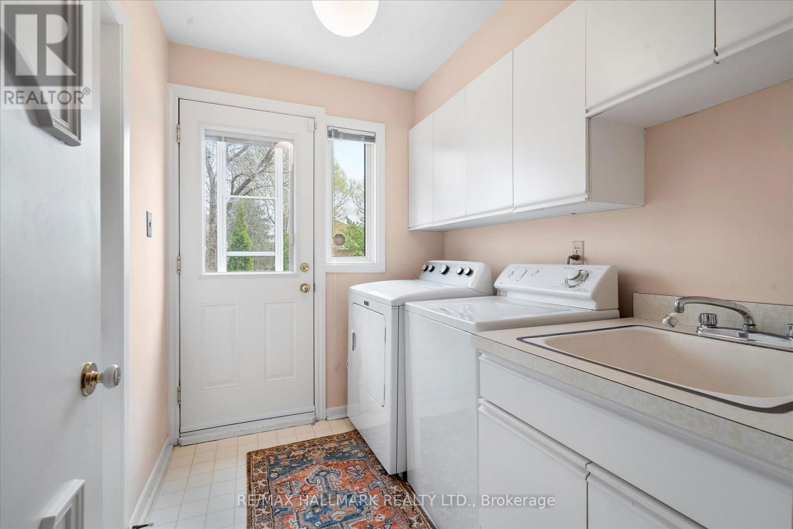 39 SHELDONBURY CRESCENT Image 20