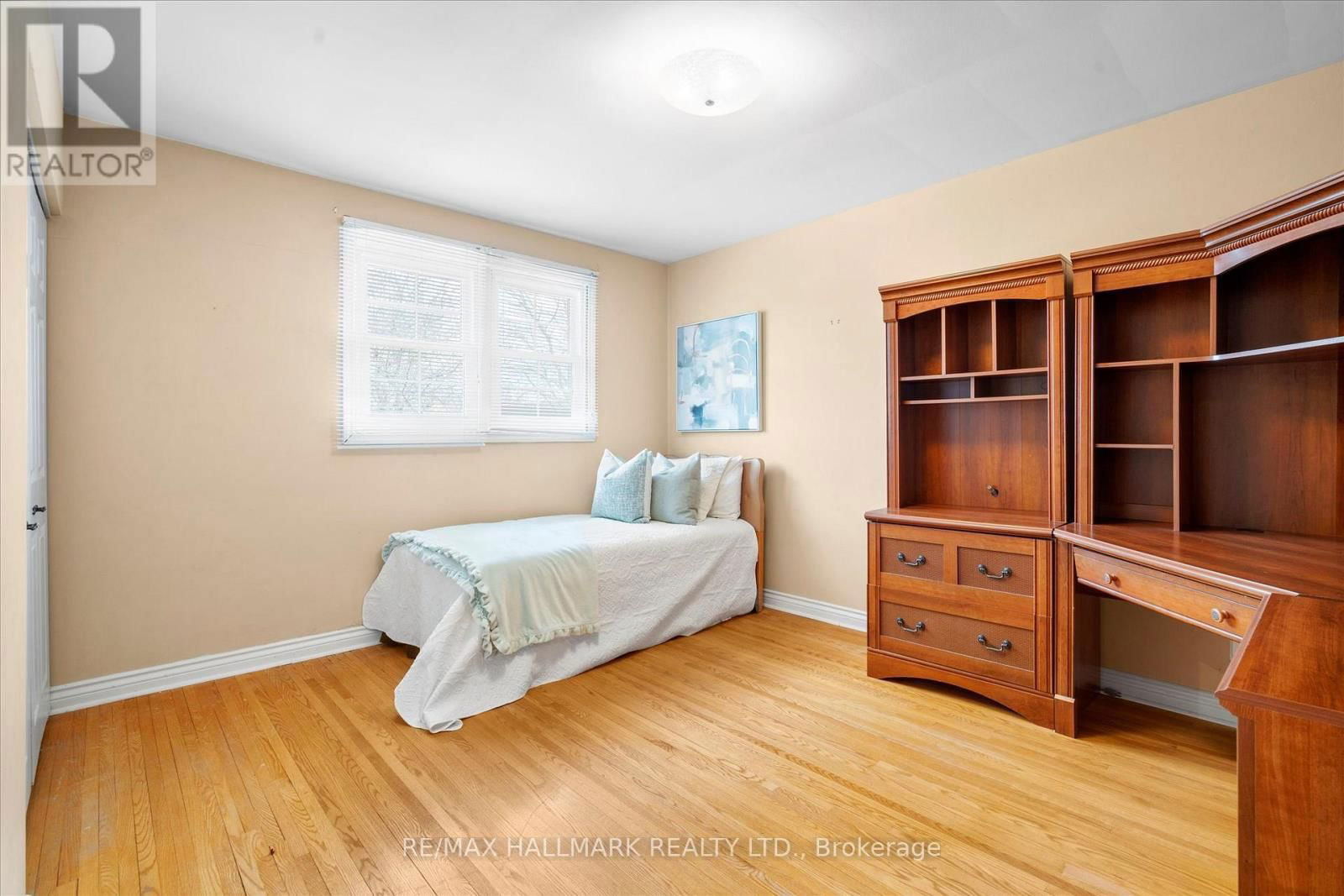 39 SHELDONBURY CRESCENT Image 34